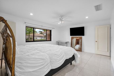 Tiny photo for 3650 N 36th Avenue #70, Hollywood, FL 33021 (MLS # RX-11124223)