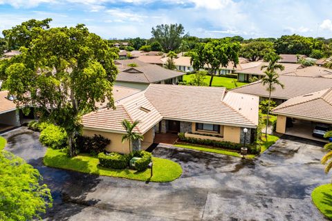 Tiny photo for 3650 N 36th Avenue #70, Hollywood, FL 33021 (MLS # RX-11124223)