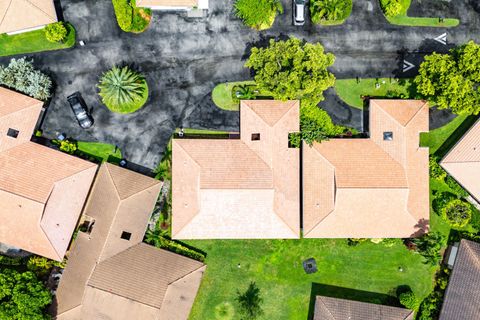 Tiny photo for 3650 N 36th Avenue #70, Hollywood, FL 33021 (MLS # RX-11124223)