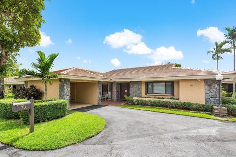 Tiny photo for 3650 N 36th Avenue #70, Hollywood, FL 33021 (MLS # RX-11124223)