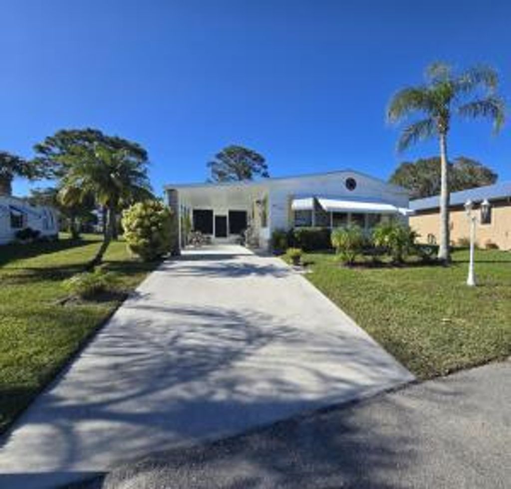 Photo of 12 Ecuador Court, Fort Pierce, FL 34951 (MLS # RX-11120038)