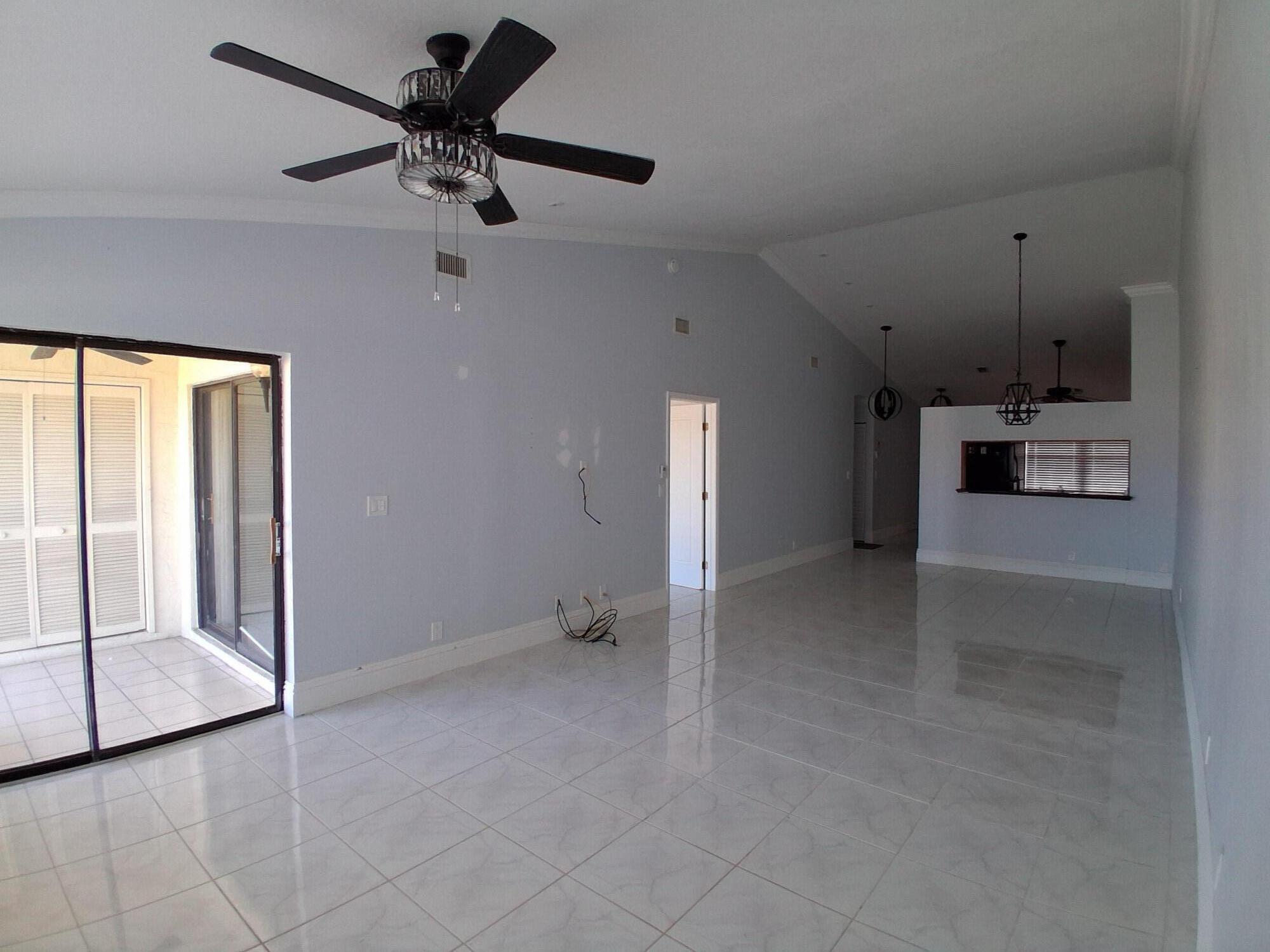 Property for Sale at 7590 Tahiti 204 Lane 204, Lake Worth, Palm Beach County, Florida - Bedrooms: 2 
Bathrooms: 2  - $149,999
