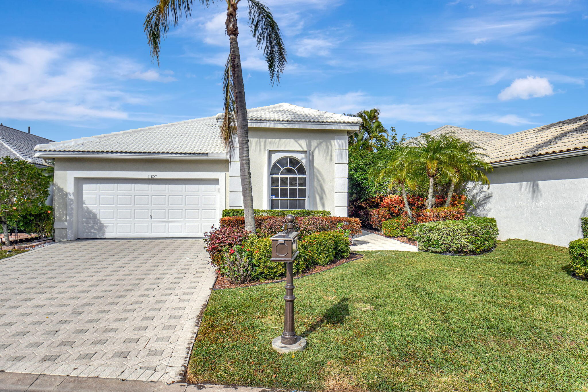 11857 Fountainside Circle, Boynton Beach, Palm Beach County, Florida - 3 Bedrooms  
2 Bathrooms - 