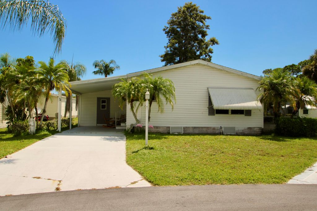 Photo of 5680 Hemingway Court, Fort Pierce, FL 34982 (MLS # RX-11048882)