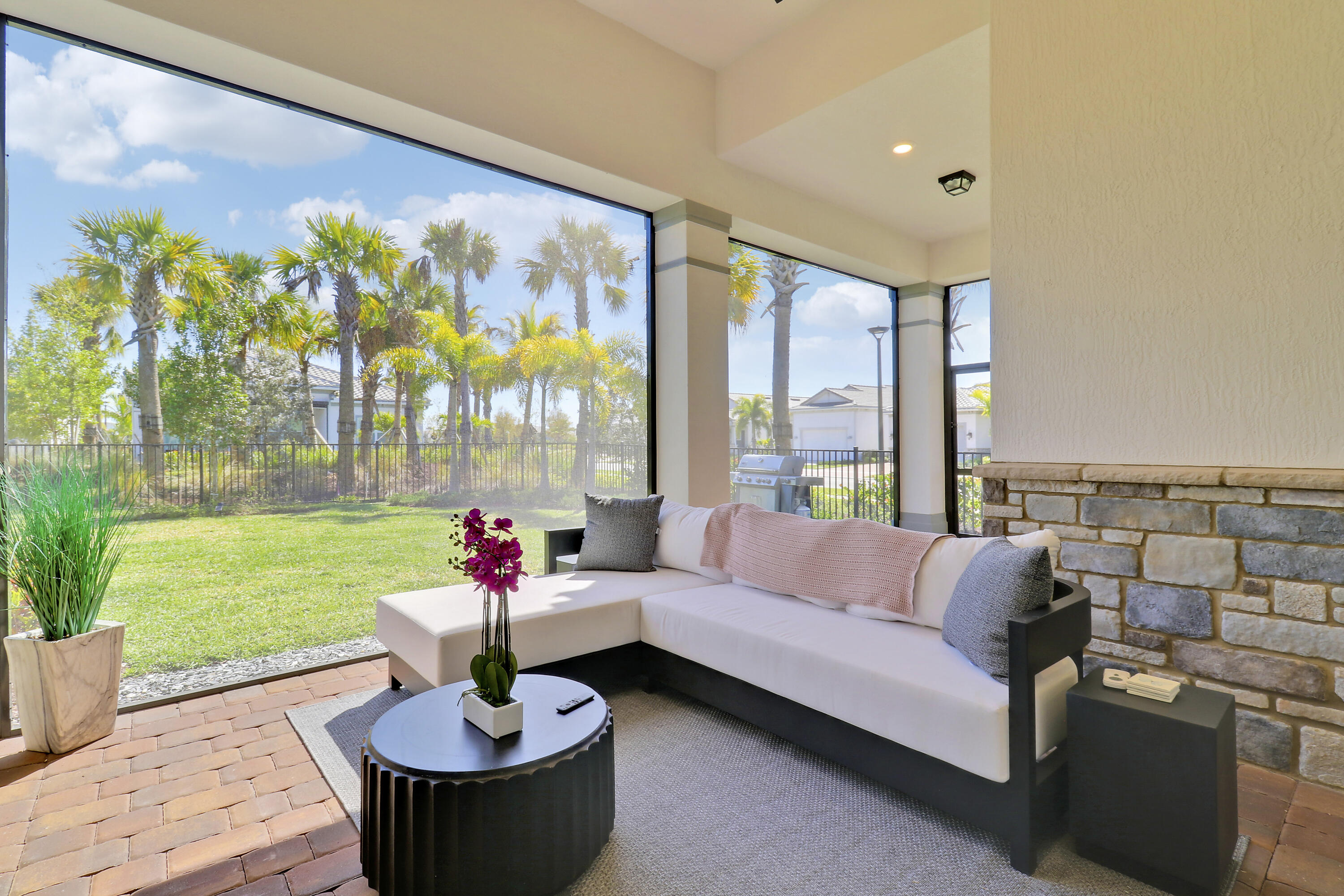 12404 Banner Court, Palm Beach Gardens, Palm Beach County, Florida - 3 Bedrooms  
2.5 Bathrooms - 