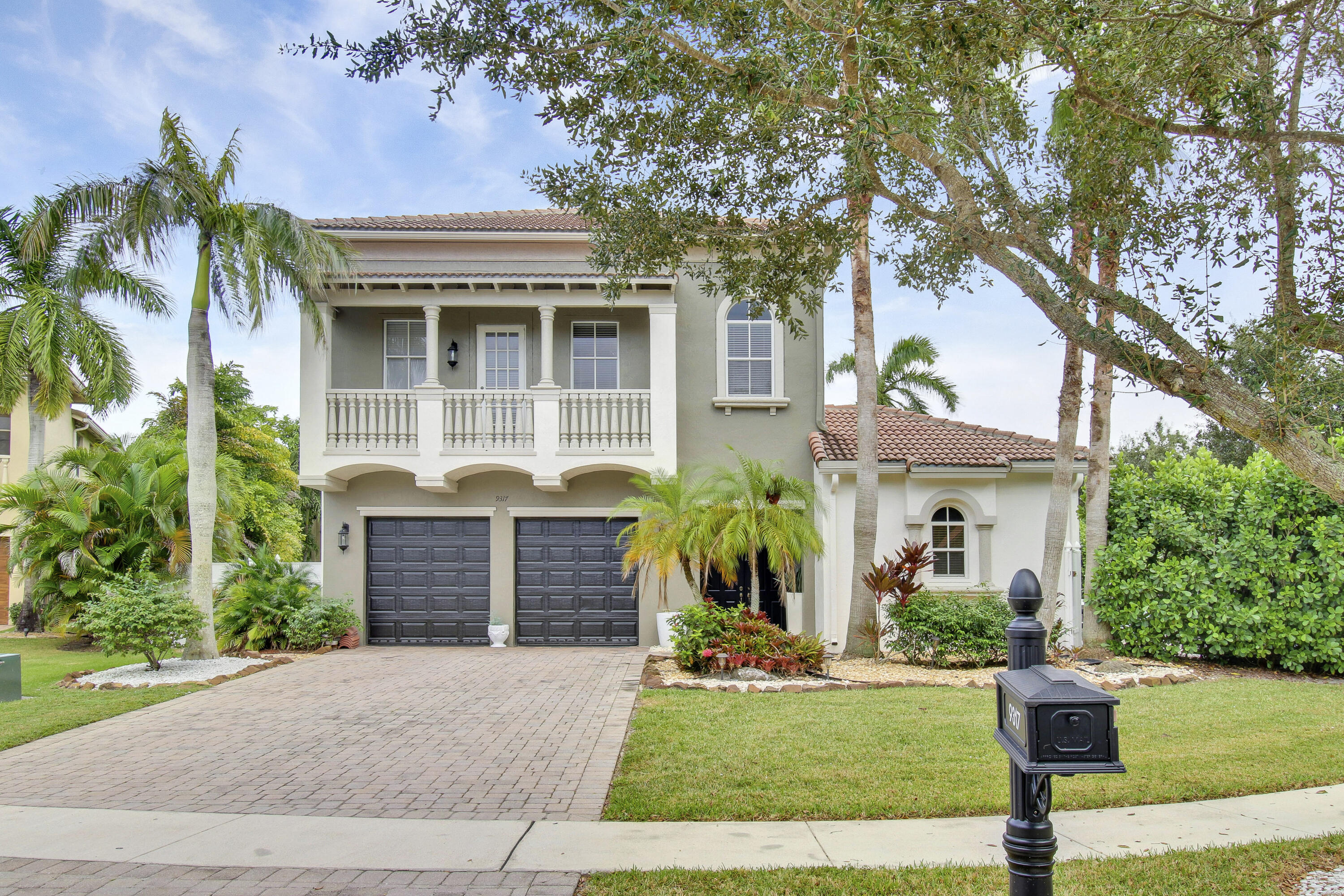 9317 Nugent Trail, West Palm Beach, Palm Beach County, Florida - 5 Bedrooms  
4 Bathrooms - 