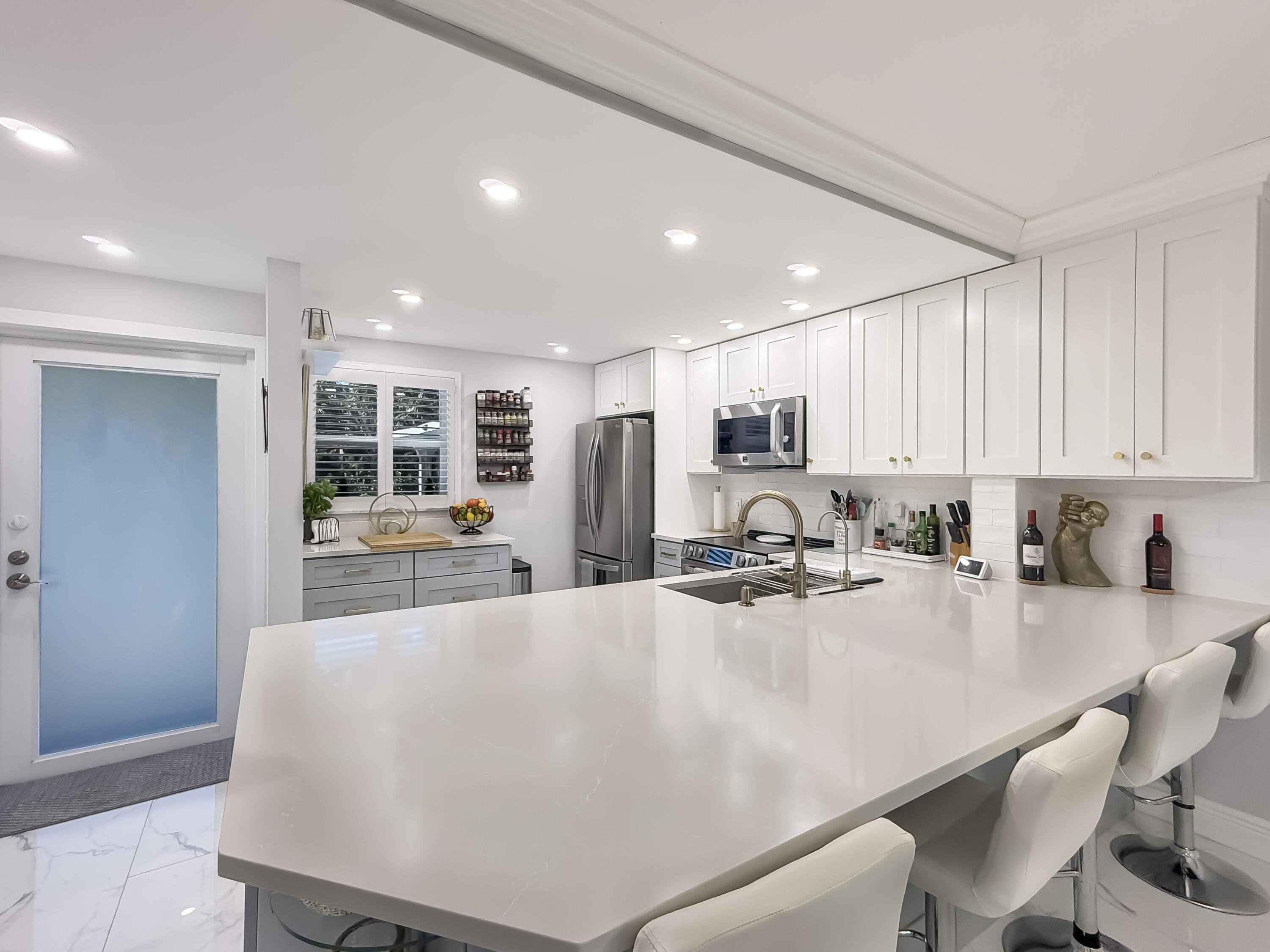 Property for Sale at 2809 Florida Boulevard 107, Delray Beach, Palm Beach County, Florida - Bedrooms: 2 
Bathrooms: 2  - $425,000