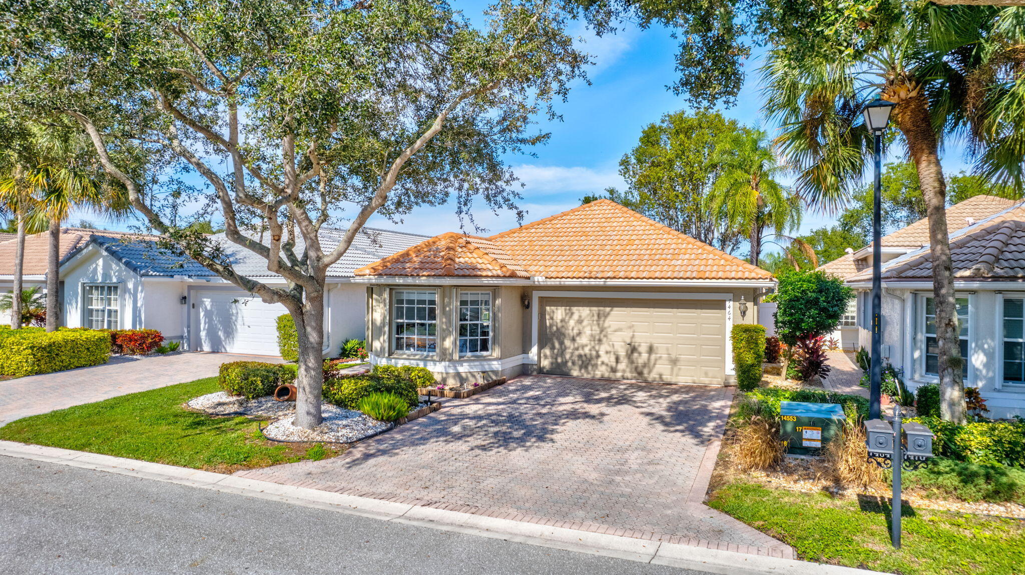 7464 W Mercada Way, Delray Beach, Palm Beach County, Florida - 3 Bedrooms  
2 Bathrooms - 