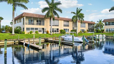 Photo of 2600 S Kanner Highway #Q8, Stuart, FL 34994 (MLS # RX-11125205)