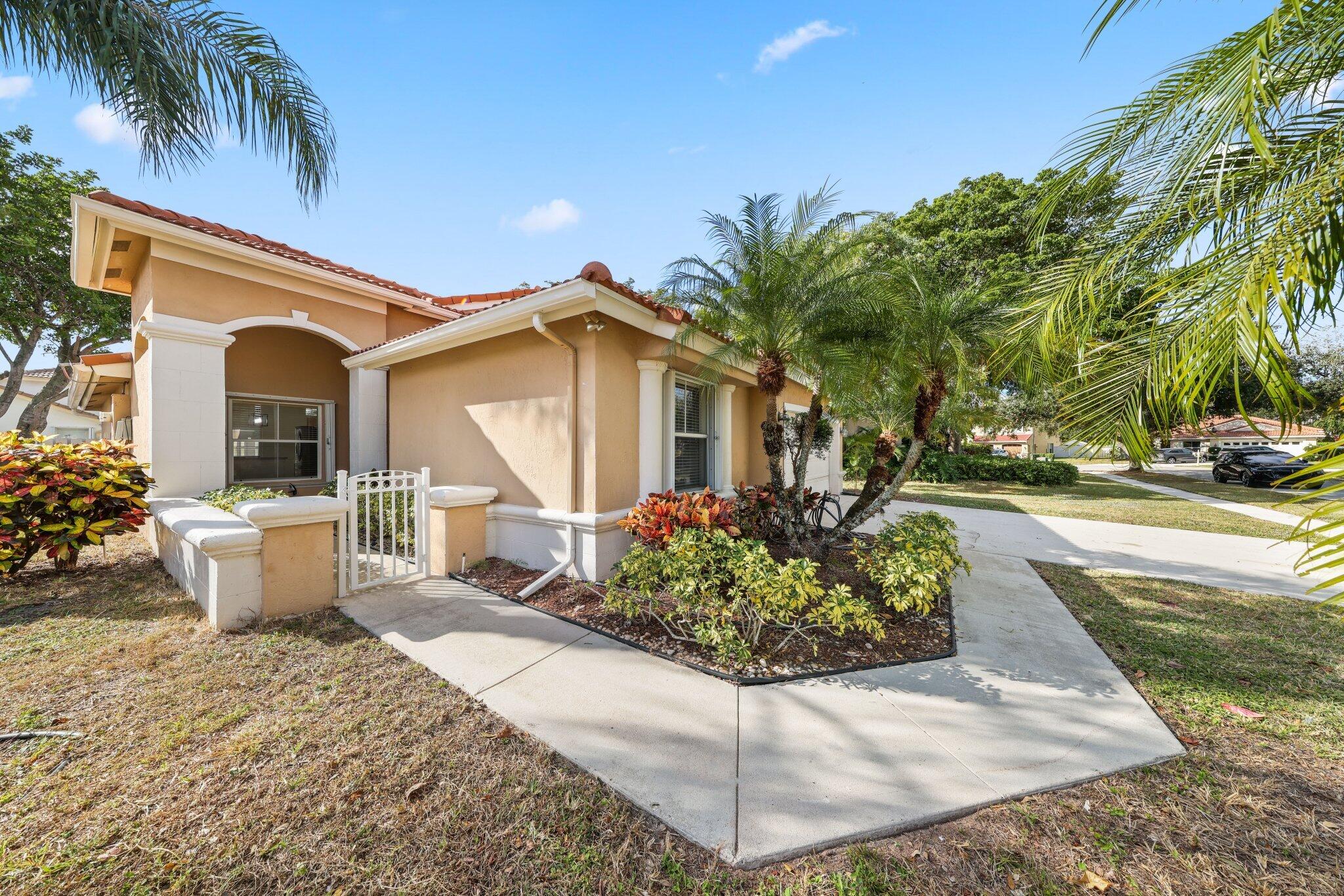 6035 Royal Birkdale Drive, Lake Worth, Palm Beach County, Florida - 3 Bedrooms  
2 Bathrooms - 