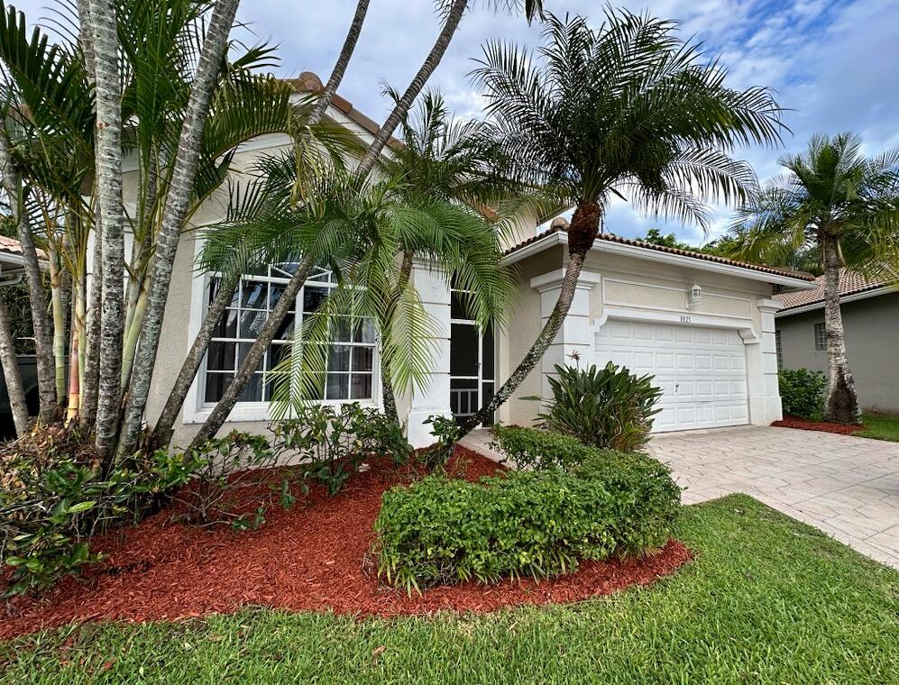 Property for Sale at 8825 Gibson Cay, West Palm Beach, Palm Beach County, Florida - Bedrooms: 3 
Bathrooms: 2  - $589,900