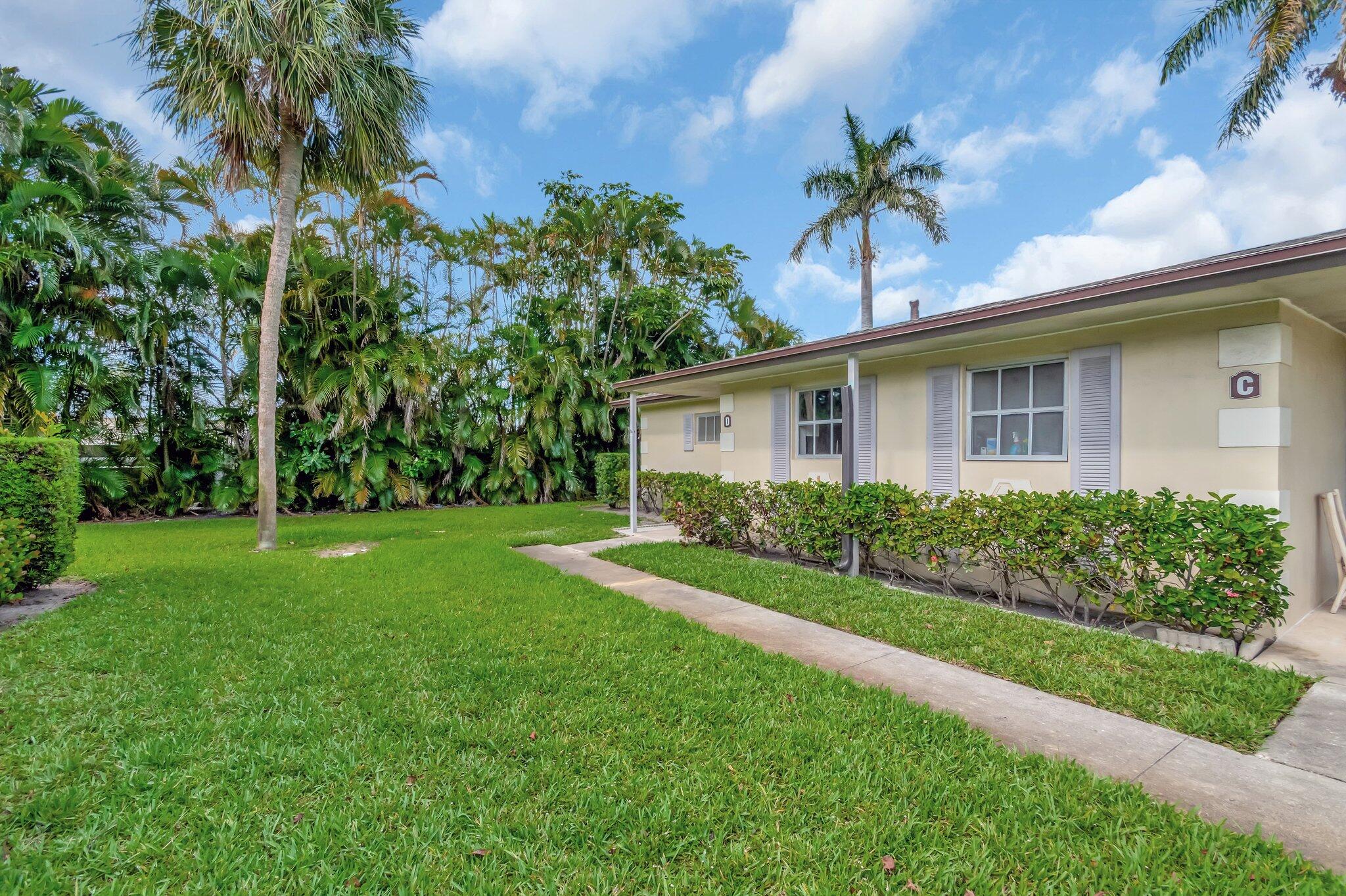Property for Sale at 2830 Ashley Drive D, West Palm Beach, Palm Beach County, Florida - Bedrooms: 1 
Bathrooms: 1.5  - $100,000