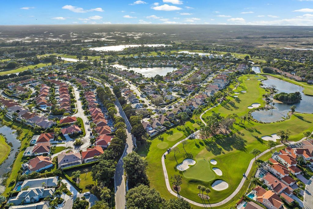 Photo of 137 Eagleton Court, Palm Beach Gardens, FL 33418 (MLS # RX-10948384)