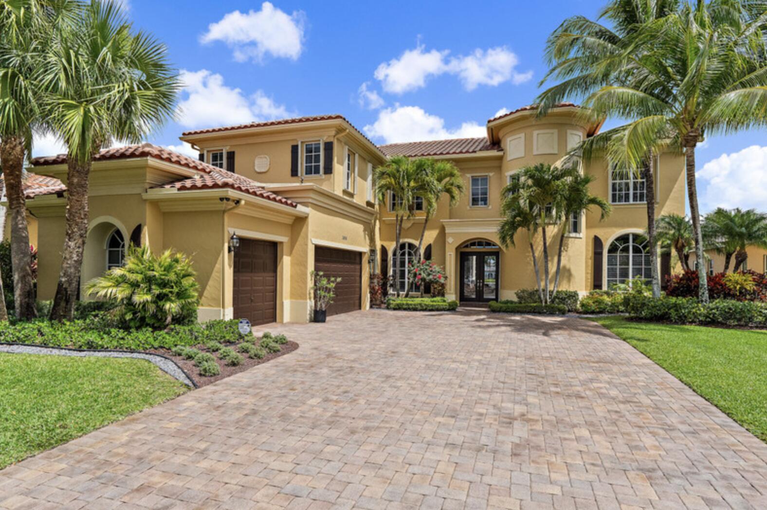 3454 Lago De Talavera, Lake Worth, Palm Beach County, Florida - 5 Bedrooms  
5.5 Bathrooms - 