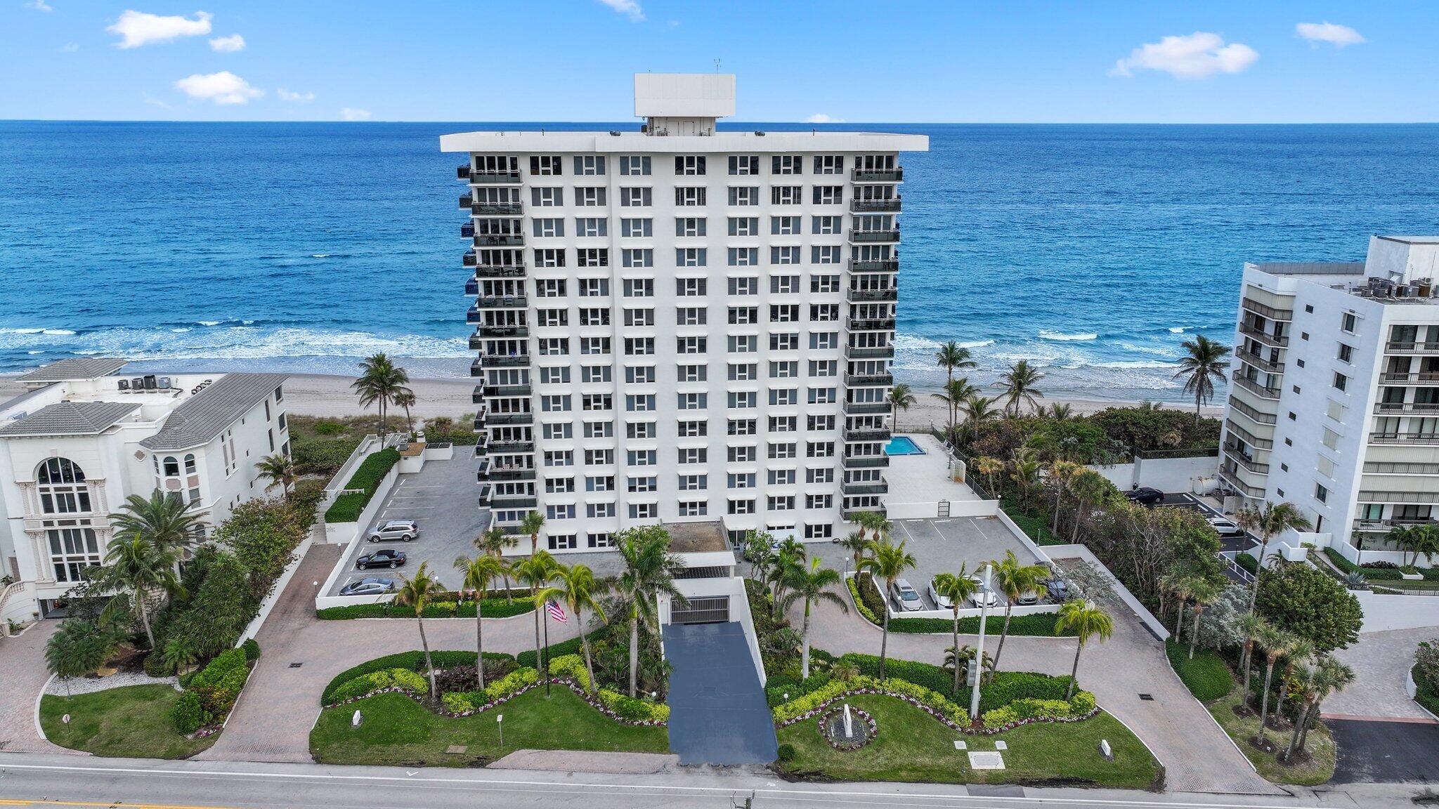 2066 N Ocean Boulevard 2Sw, Boca Raton, Palm Beach County, Florida - 3 Bedrooms  
2 Bathrooms - 