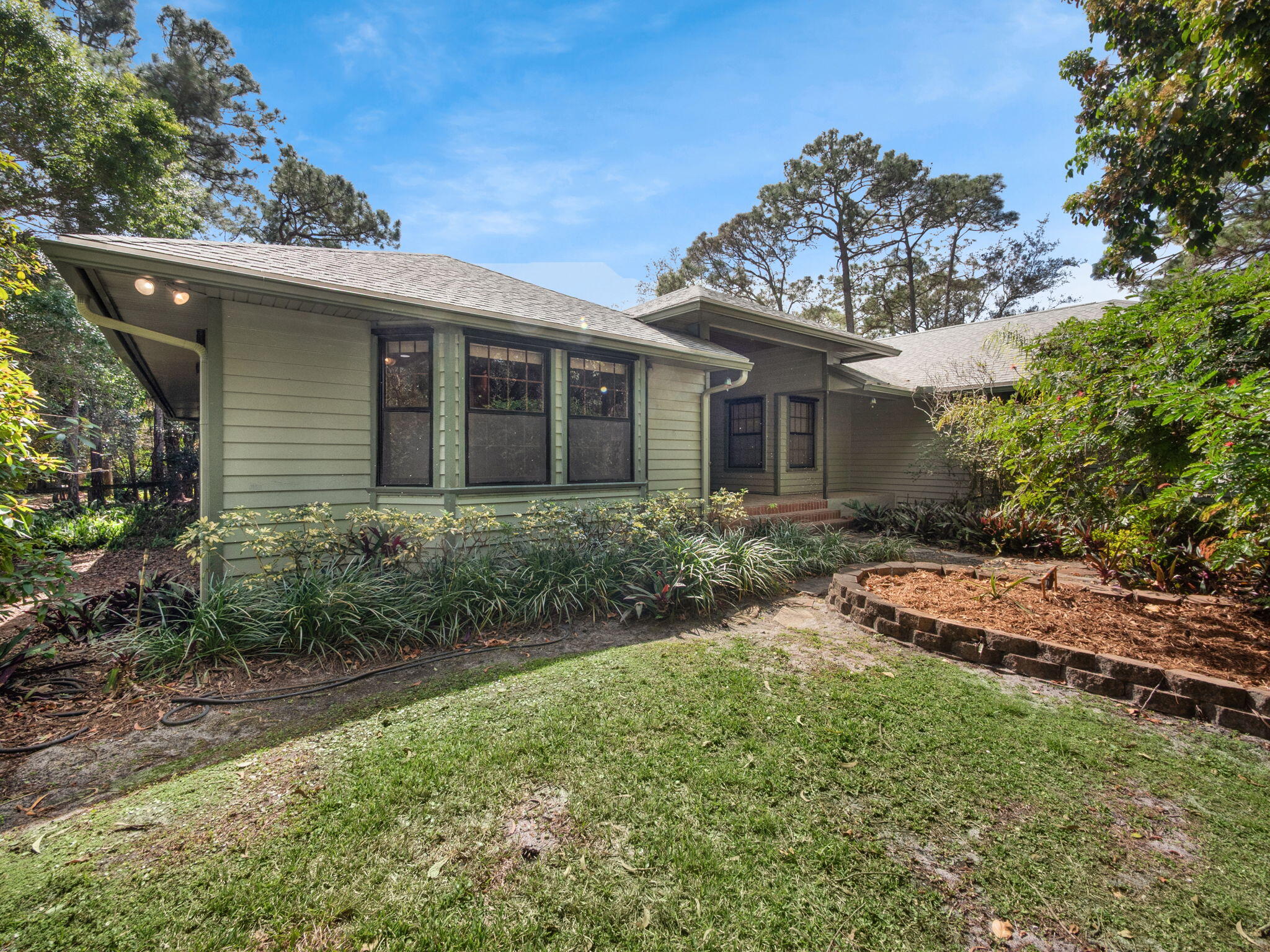 Property for Sale at 12108 165th Road, Jupiter, Palm Beach County, Florida - Bedrooms: 4 
Bathrooms: 3.5  - $1,299,000