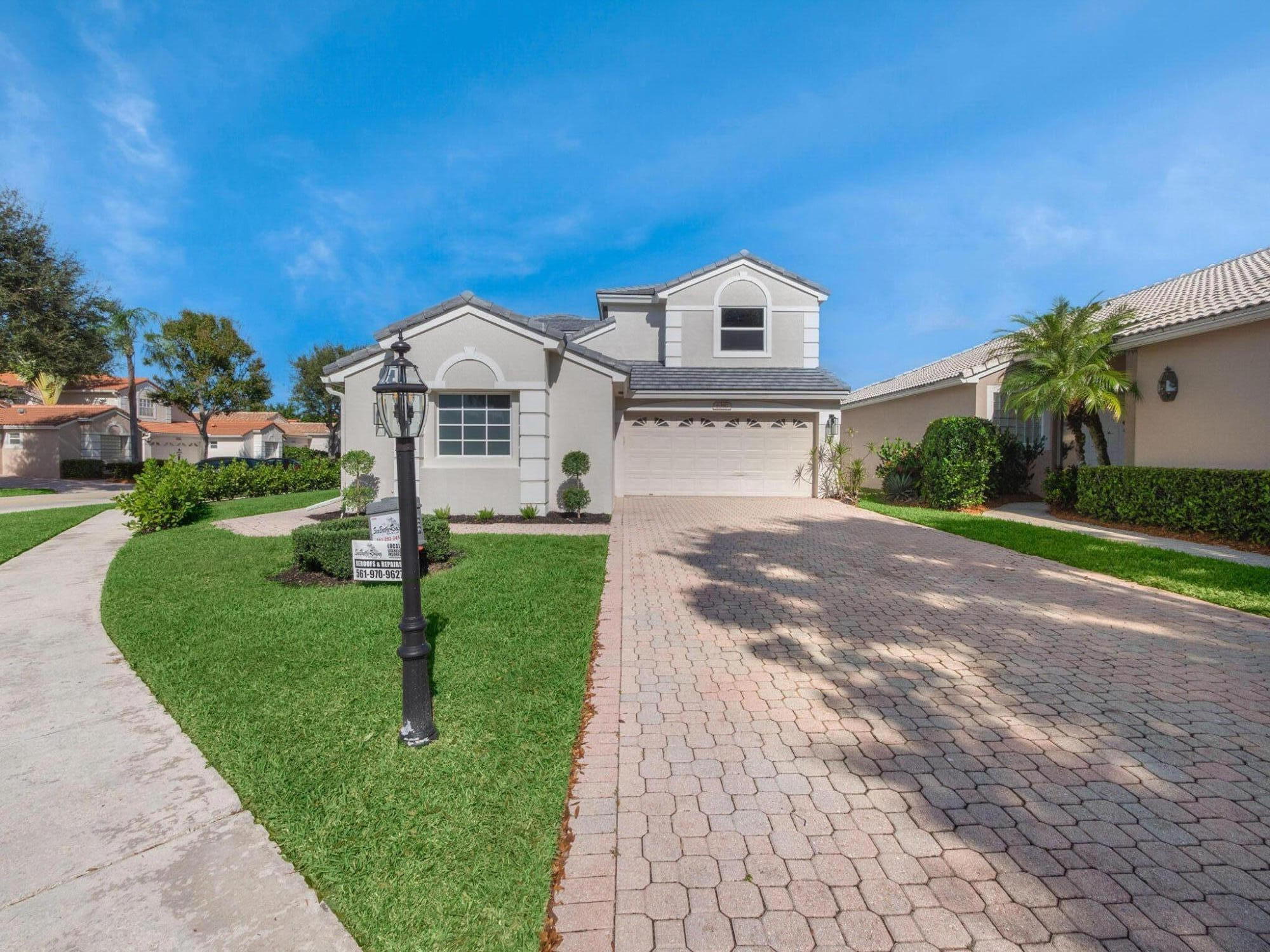 6393 Brava Way, Boca Raton, Palm Beach County, Florida - 3 Bedrooms  
2.5 Bathrooms - 