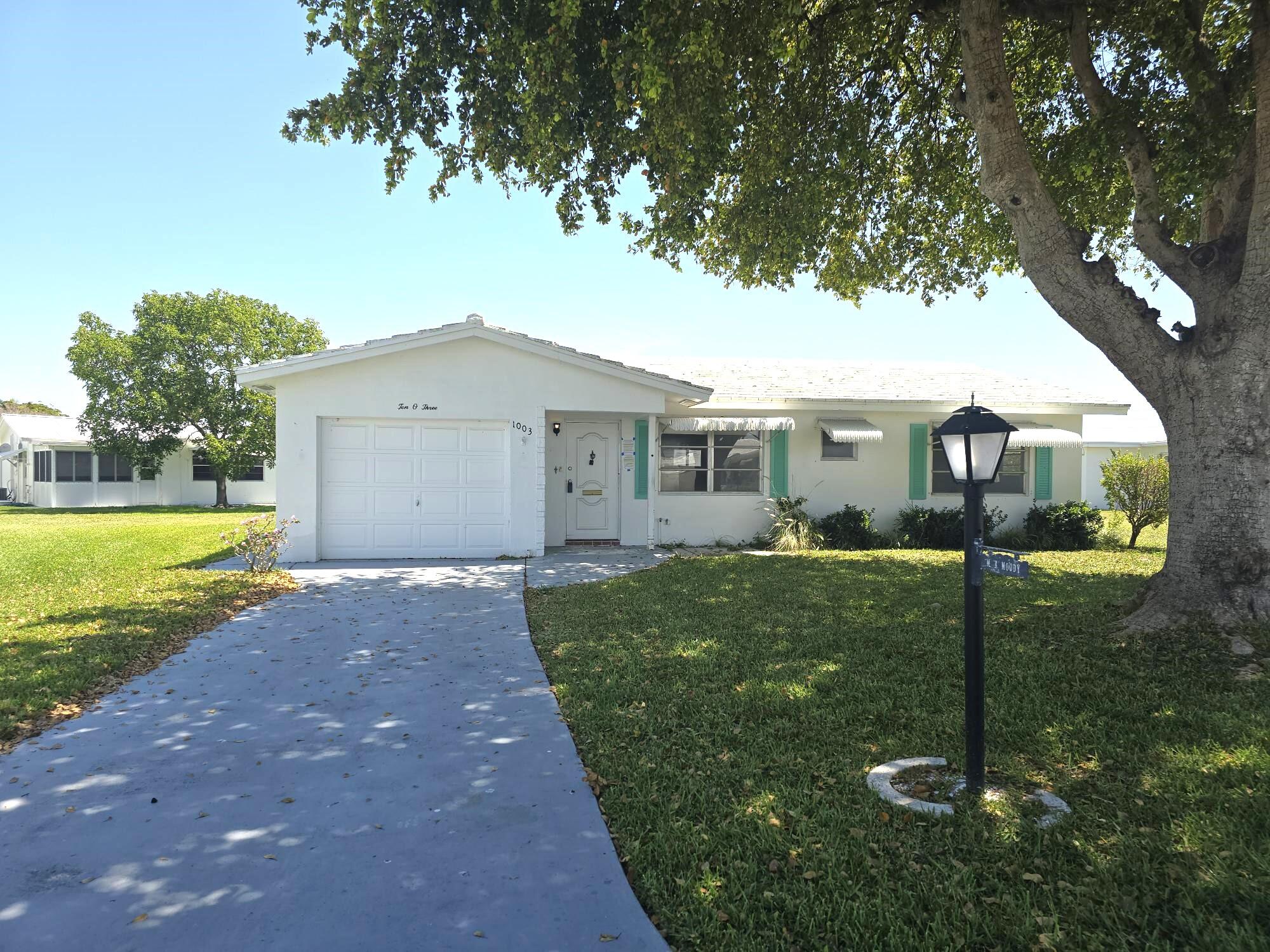 Property for Sale at 1003 Sw 7th Avenue, Boynton Beach, Palm Beach County, Florida - Bedrooms: 2 
Bathrooms: 2  - $242,000