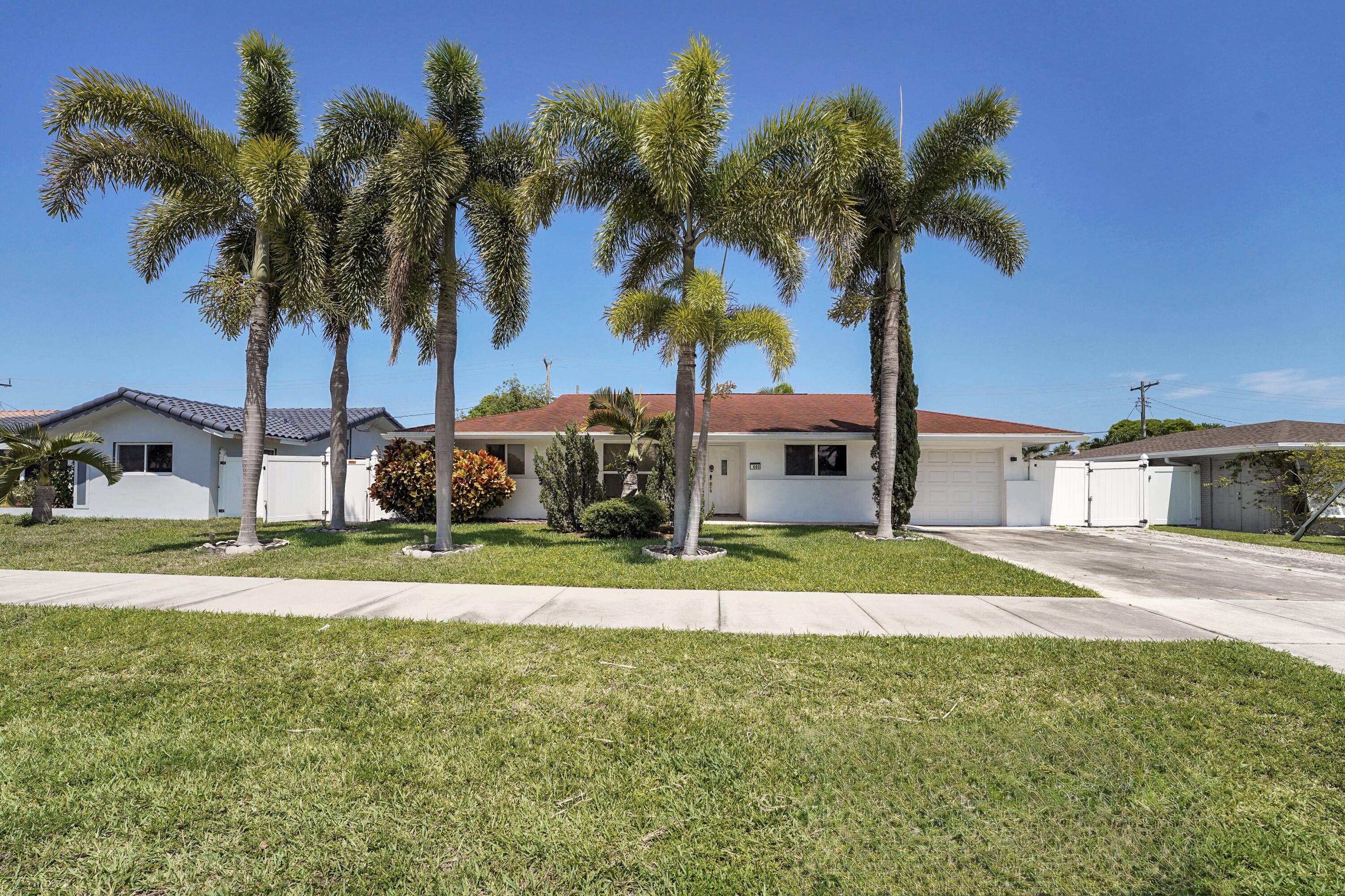 Property for Sale at 600 Nw 12th Avenue, Boca Raton, Palm Beach County, Florida - Bedrooms: 4 
Bathrooms: 3  - $819,000