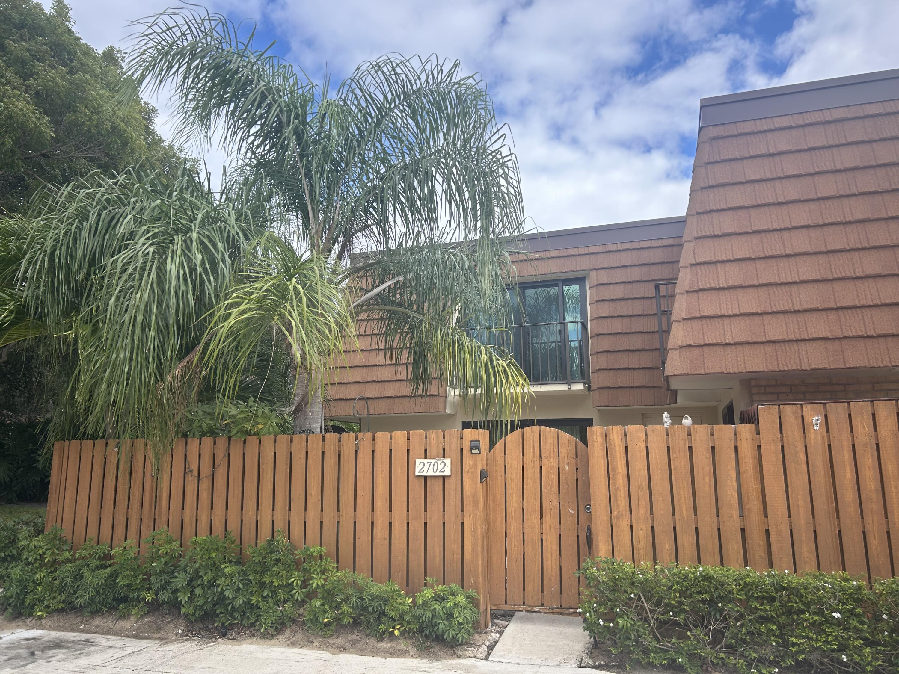 Property for Sale at 2702 27th Court, Jupiter, Palm Beach County, Florida - Bedrooms: 2 
Bathrooms: 2.5  - $435,000