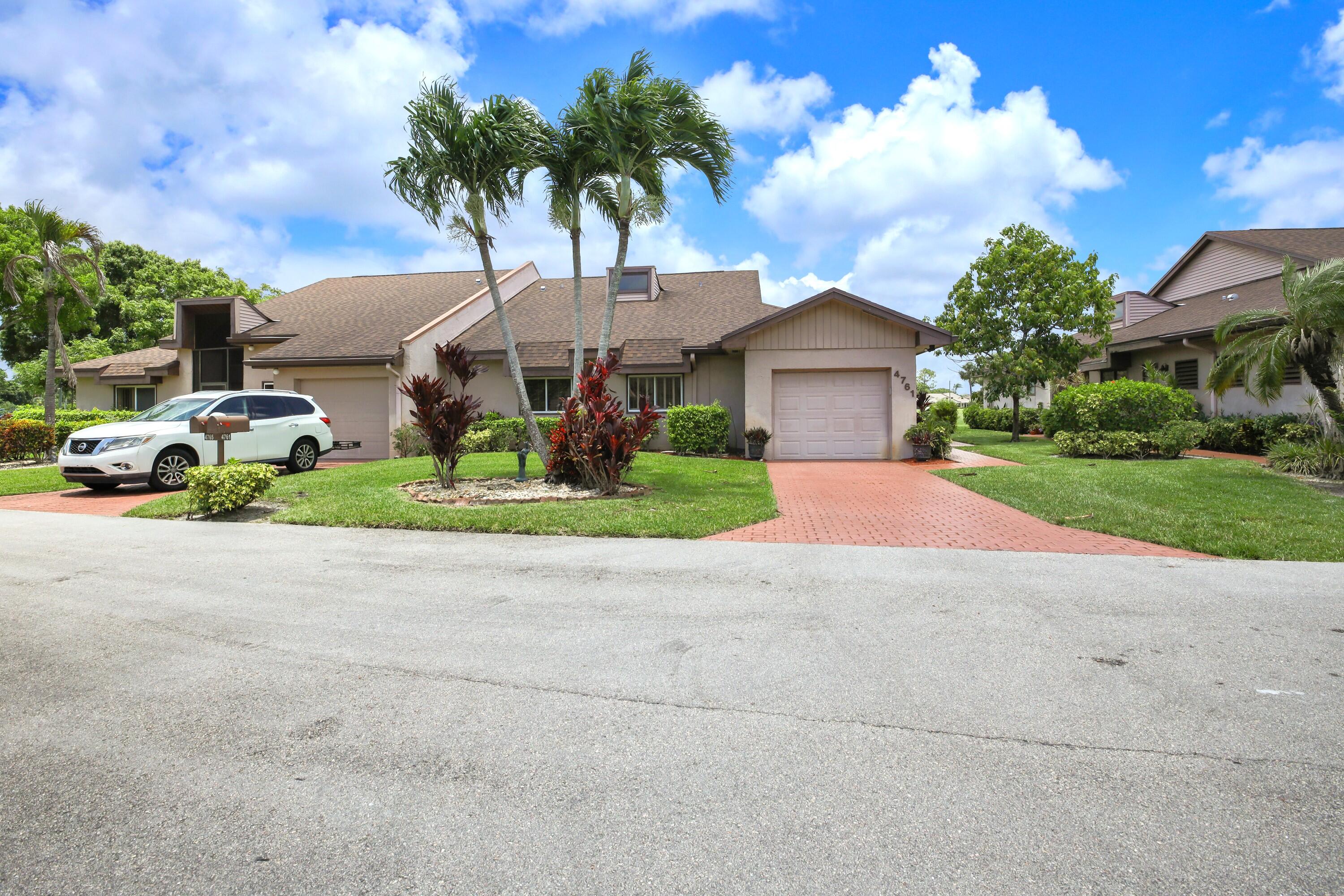 Photo 1 of 4761 S Fountains Drive, Lake Worth, Florida, $410,000, Web #: 10998202