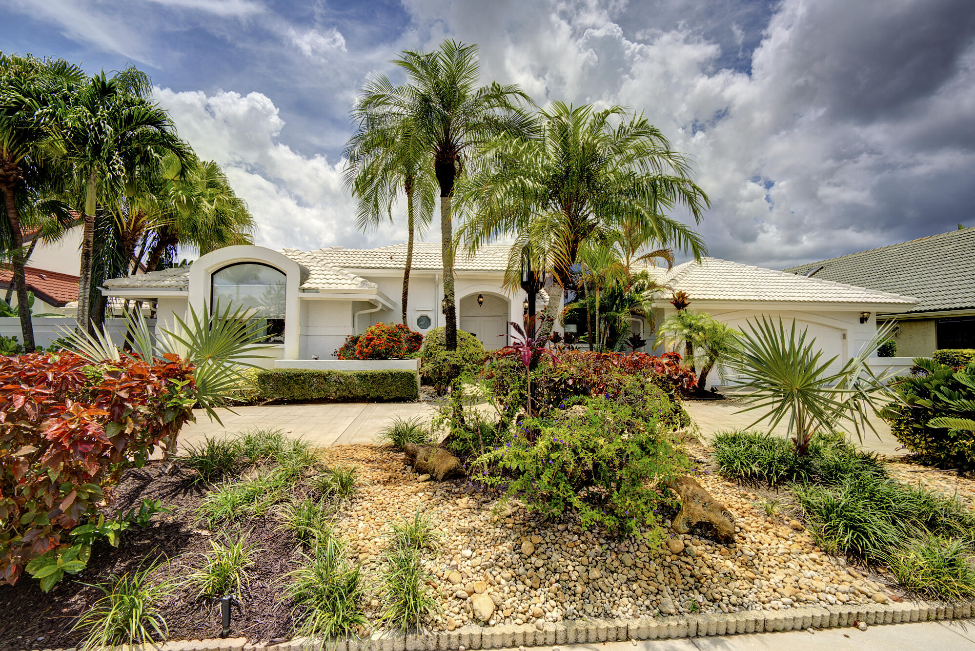 10252 Shireoaks Lane, Boca Raton, Palm Beach County, Florida - 4 Bedrooms  
4 Bathrooms - 