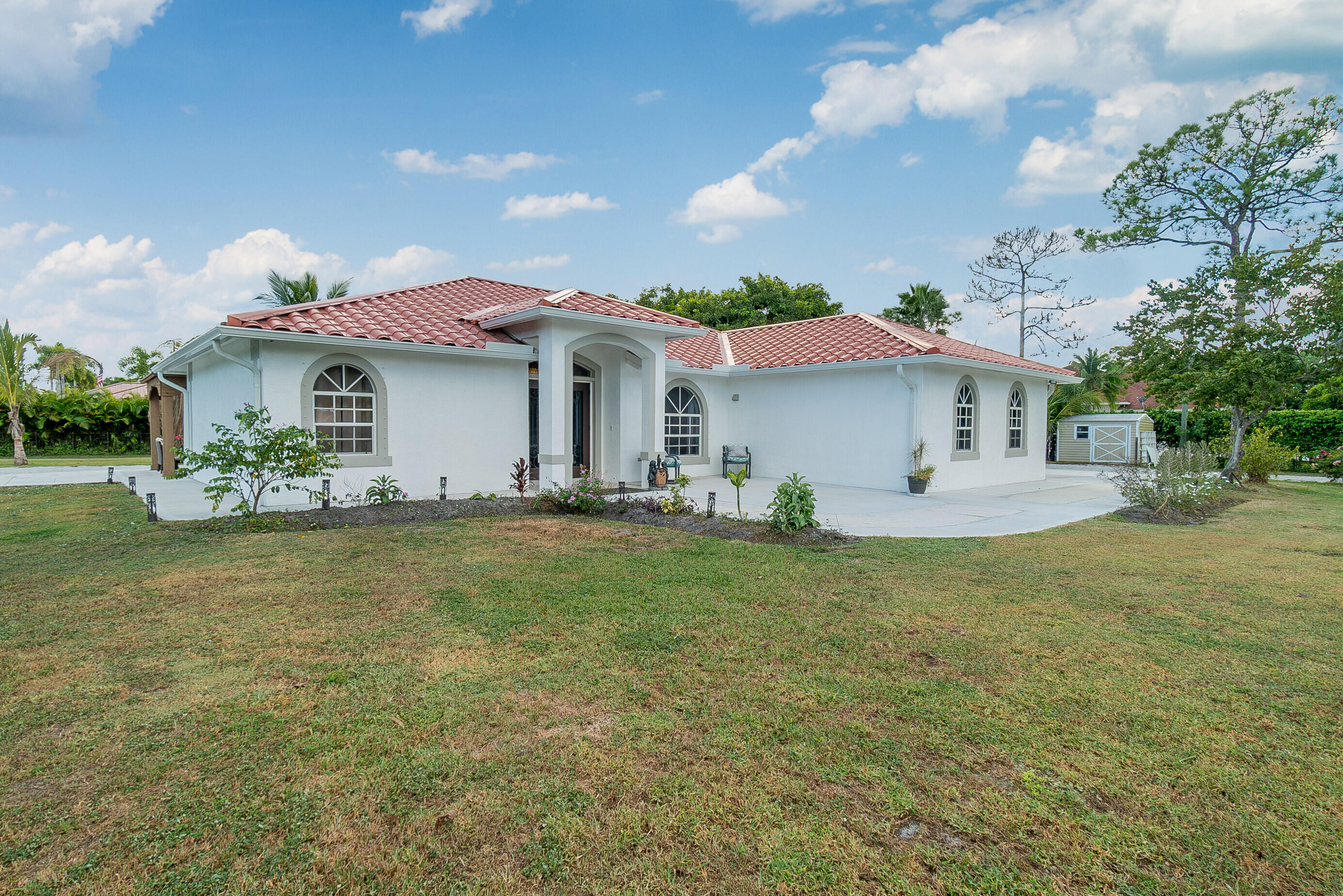 13548 71st Place, The Acreage, Palm Beach County, Florida - 3 Bedrooms  
2 Bathrooms - 