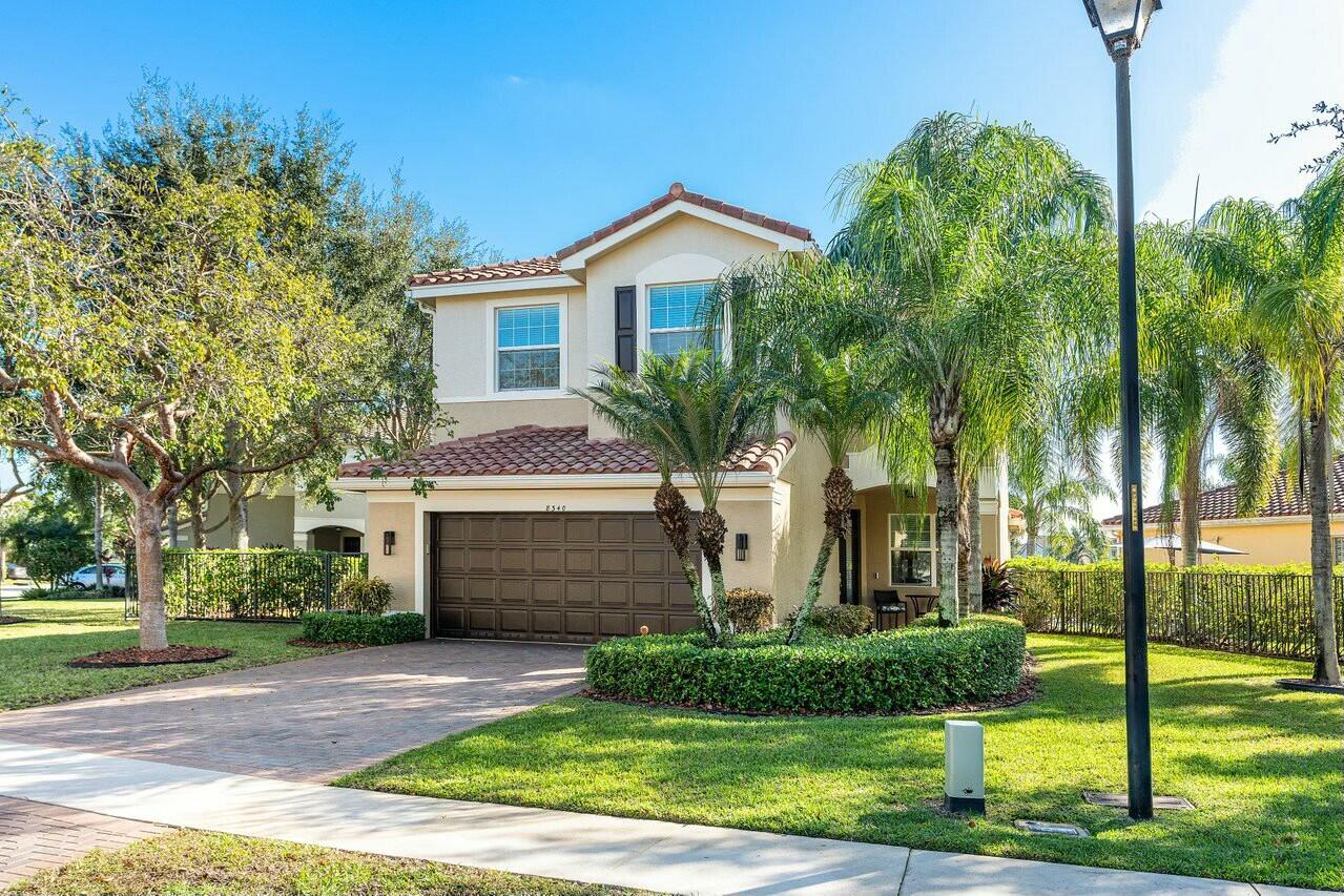 8340 Calabria Lakes Drive, Boynton Beach, Palm Beach County, Florida - 4 Bedrooms  
2.5 Bathrooms - 