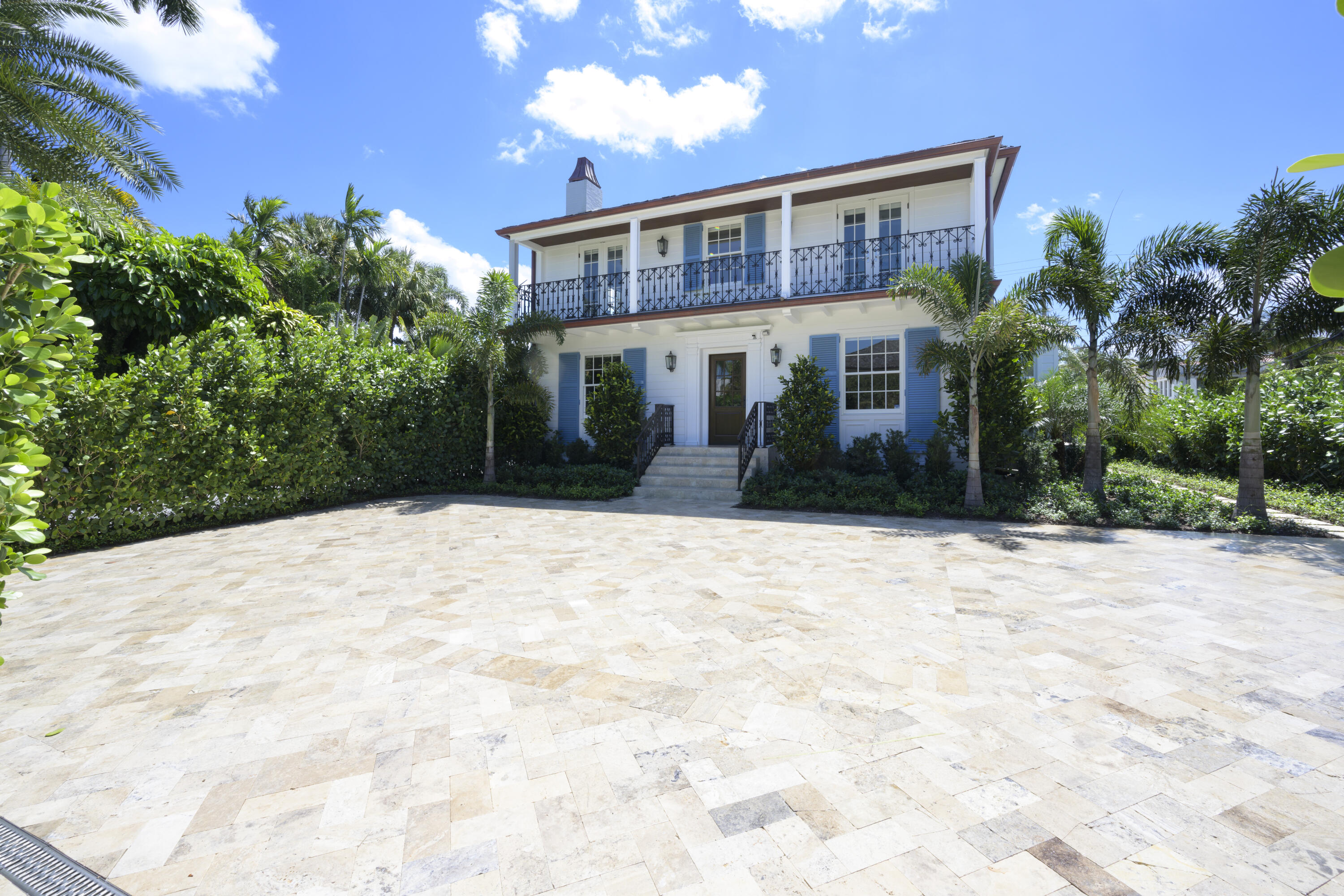 Property for Sale at 360 Seaspray Avenue, Palm Beach, Palm Beach County, Florida - Bedrooms: 4 
Bathrooms: 5.5  - $12,995,000