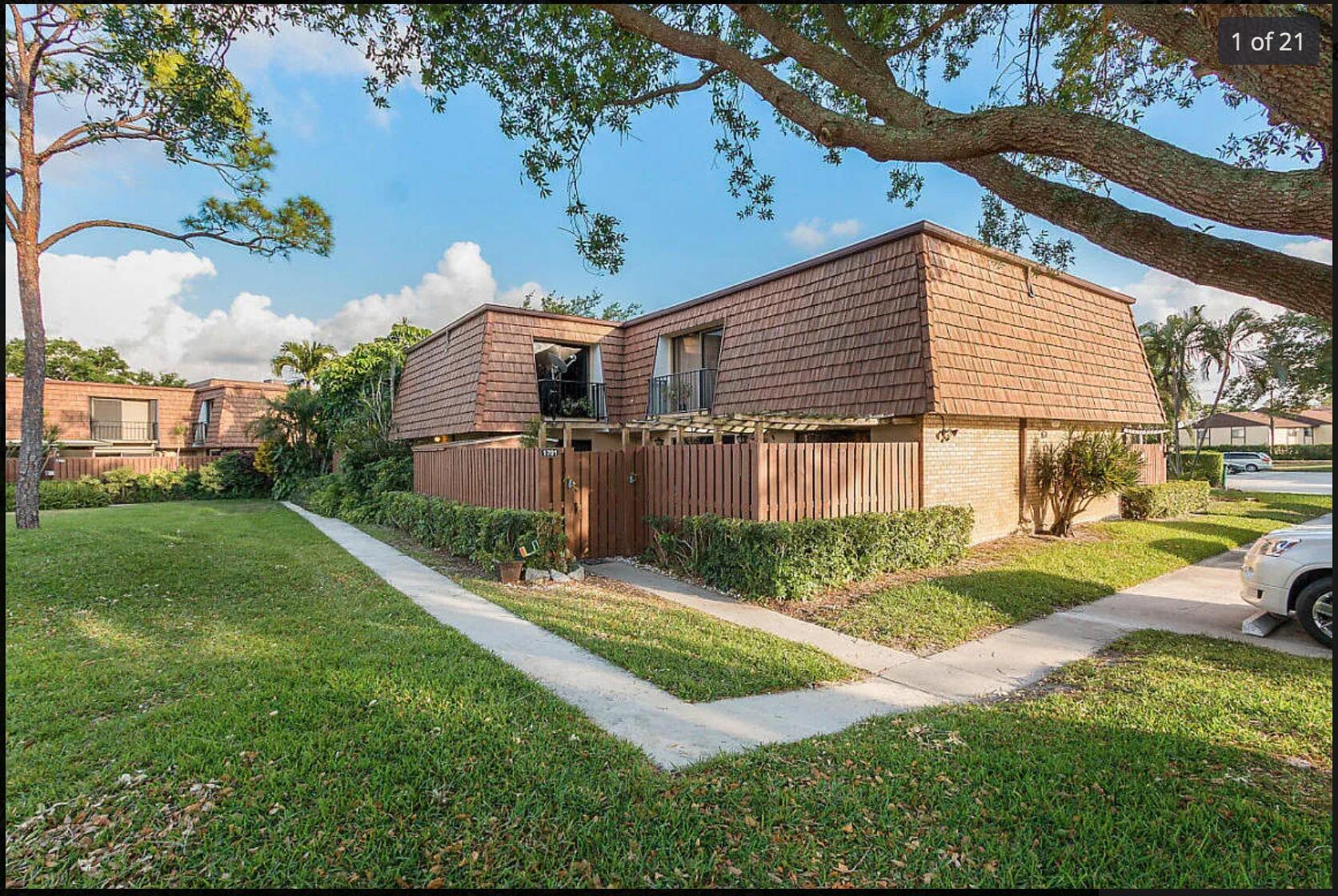 1701 17th Lane C, Greenacres, Palm Beach County, Florida - 3 Bedrooms  
3 Bathrooms - 