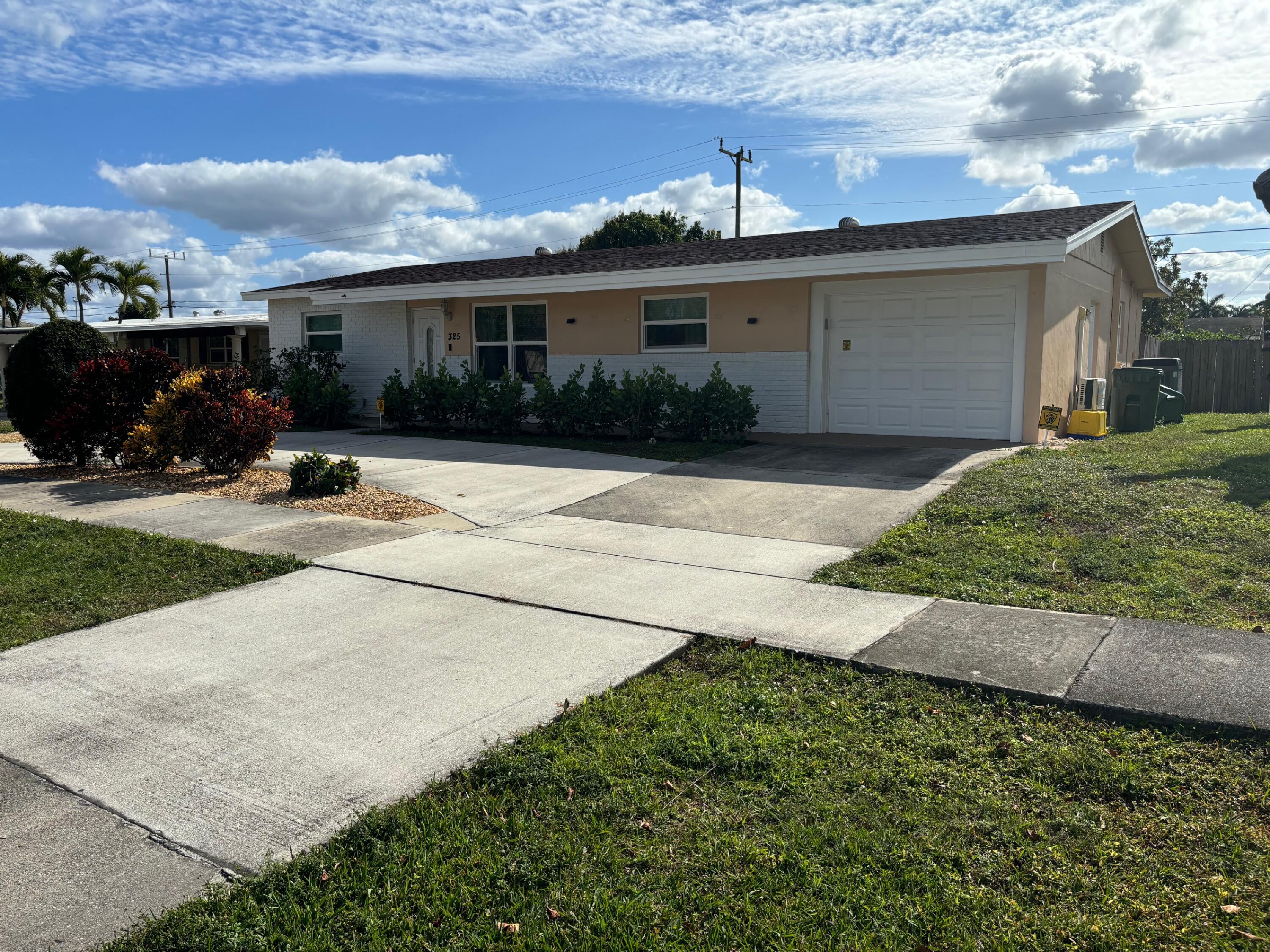 325 Greenbrier Drive, Palm Springs, Miami-Dade County, Florida - 3 Bedrooms  
2 Bathrooms - 