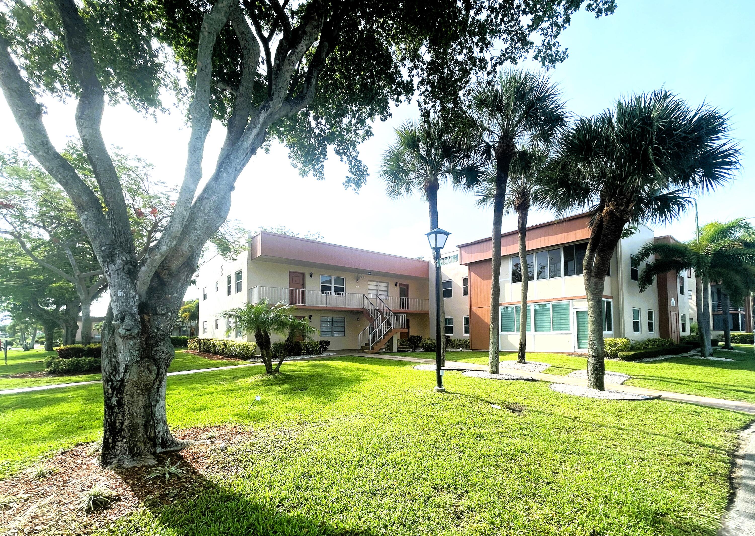 222 Piedmont, Delray Beach, Palm Beach County, Florida - 2 Bedrooms  
2 Bathrooms - 