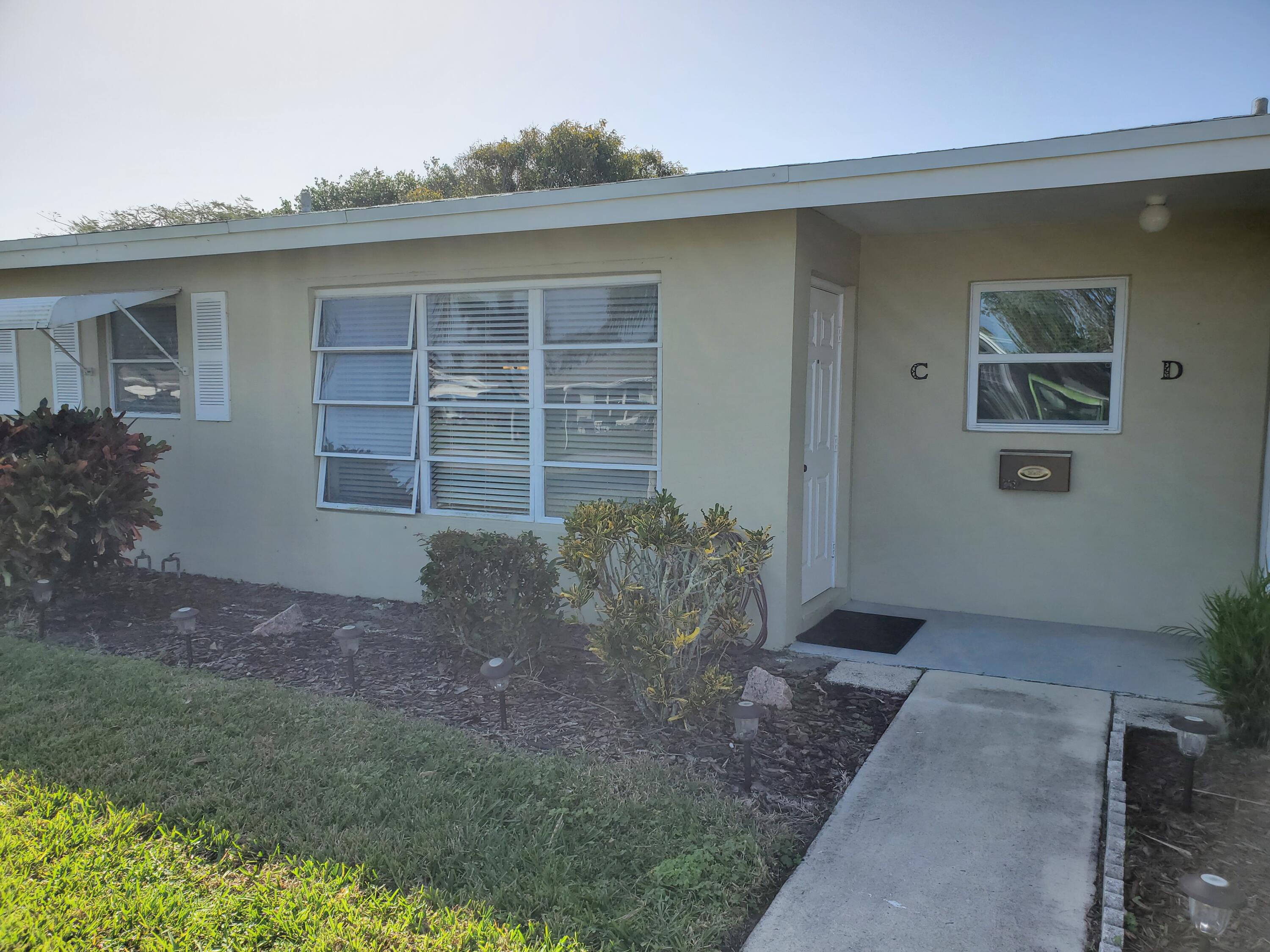 160 High Point Terrace C, Delray Beach, Palm Beach County, Florida - 1 Bedrooms  
1.5 Bathrooms - 