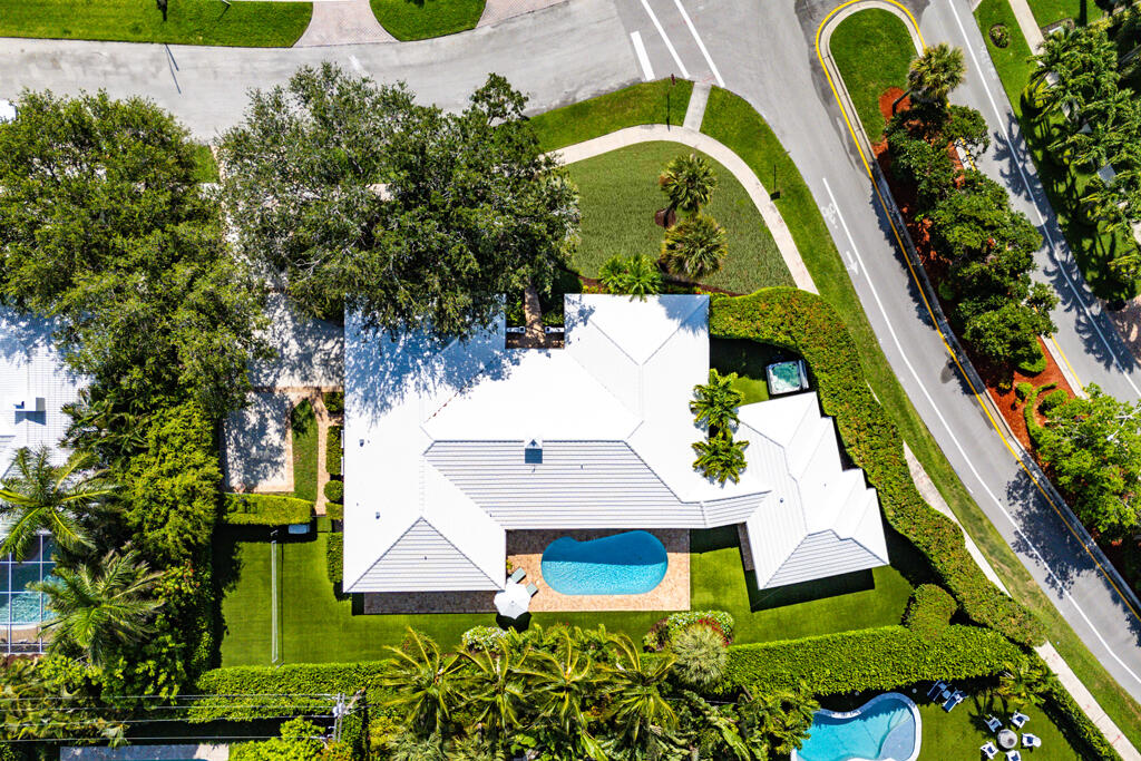 999 Elderberry Way, Boca Raton, Palm Beach County, Florida - 6 Bedrooms  
4 Bathrooms - 