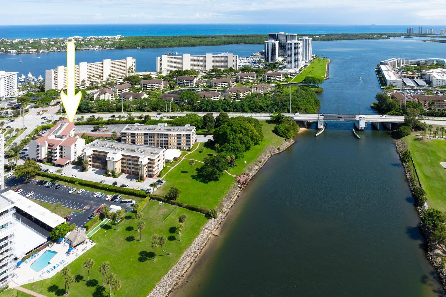 300 Golfview Road 507, North Palm Beach, Miami-Dade County, Florida - 2 Bedrooms  
2 Bathrooms - 