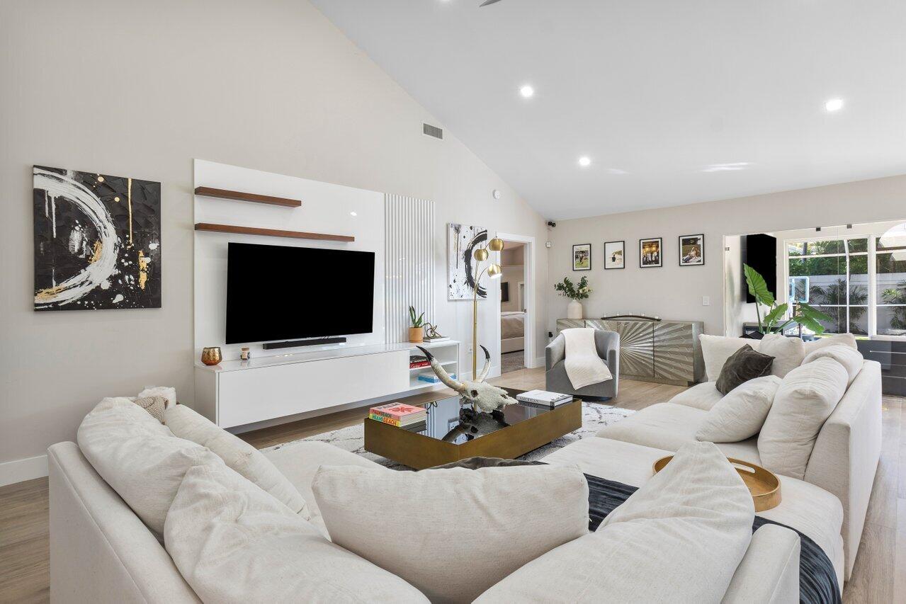 Property for Sale at 2850 Wilderness Road, West Palm Beach, Palm Beach County, Florida - Bedrooms: 3 
Bathrooms: 2  - $845,000