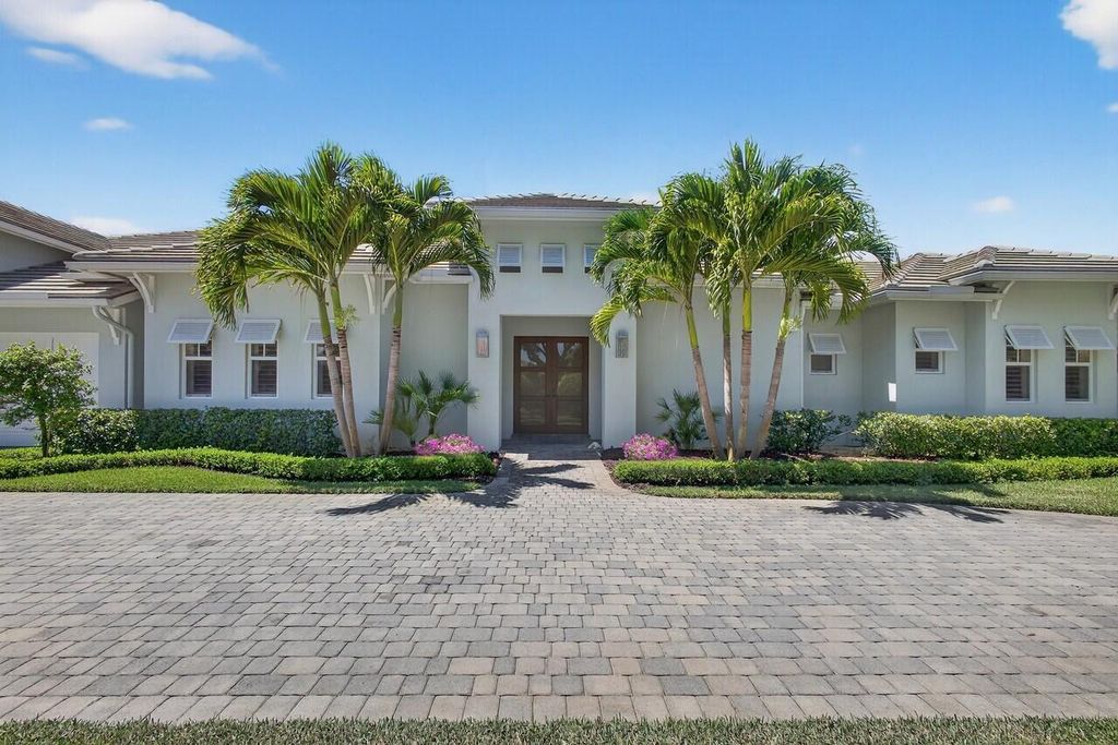 Photo of 7748 SE Manhasset Place, Hobe Sound, FL 33455 (MLS # RX-11124913)