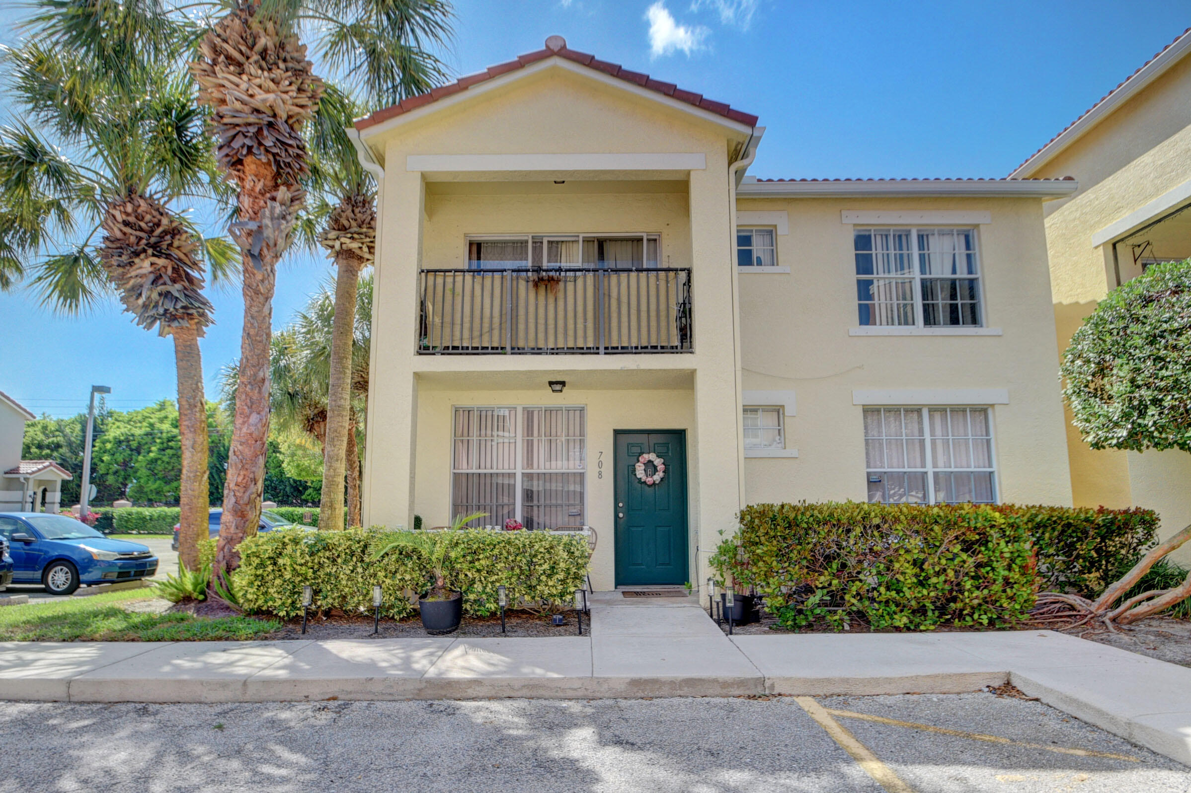 Property for Sale at 708 Belmont Place, Boynton Beach, Palm Beach County, Florida - Bedrooms: 2 
Bathrooms: 2  - $300,000