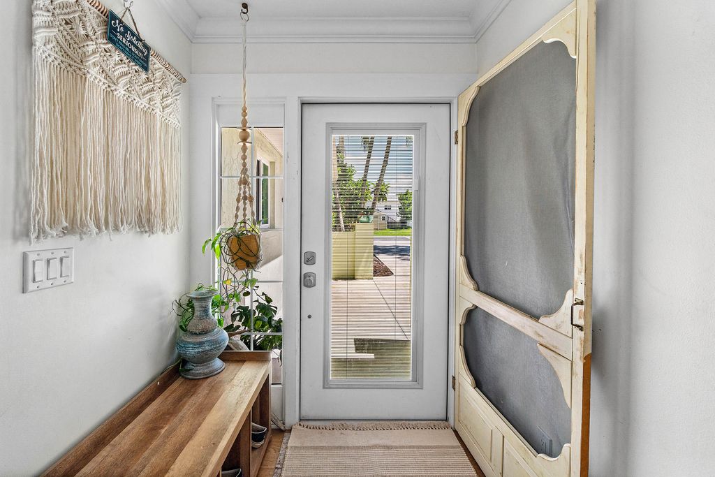 Photo of 418 SE Alamanda Way, Stuart, FL 34996 (MLS # RX-11126952)