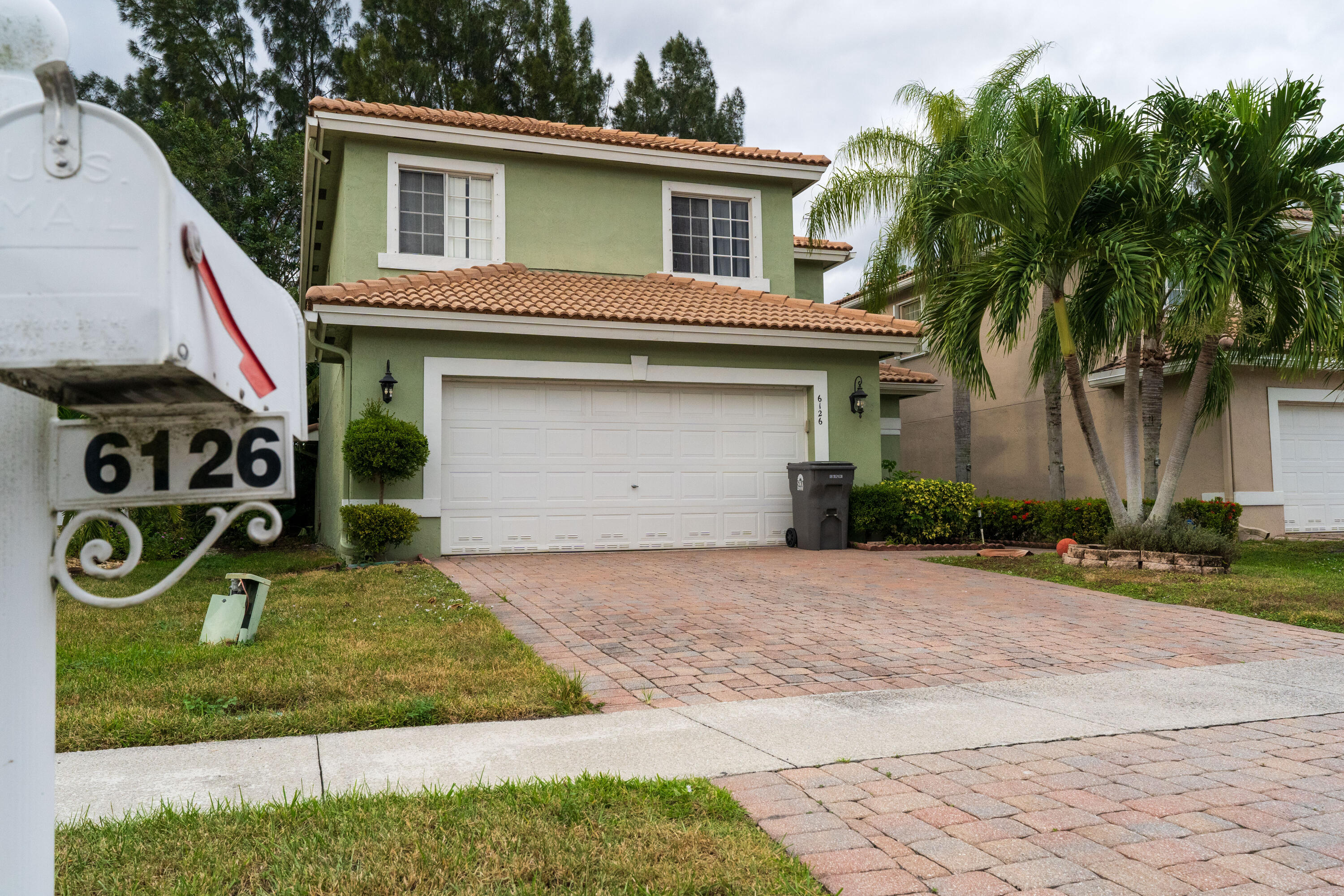 6126 Adriatic Way, West Palm Beach, Palm Beach County, Florida - 4 Bedrooms  
2.5 Bathrooms - 