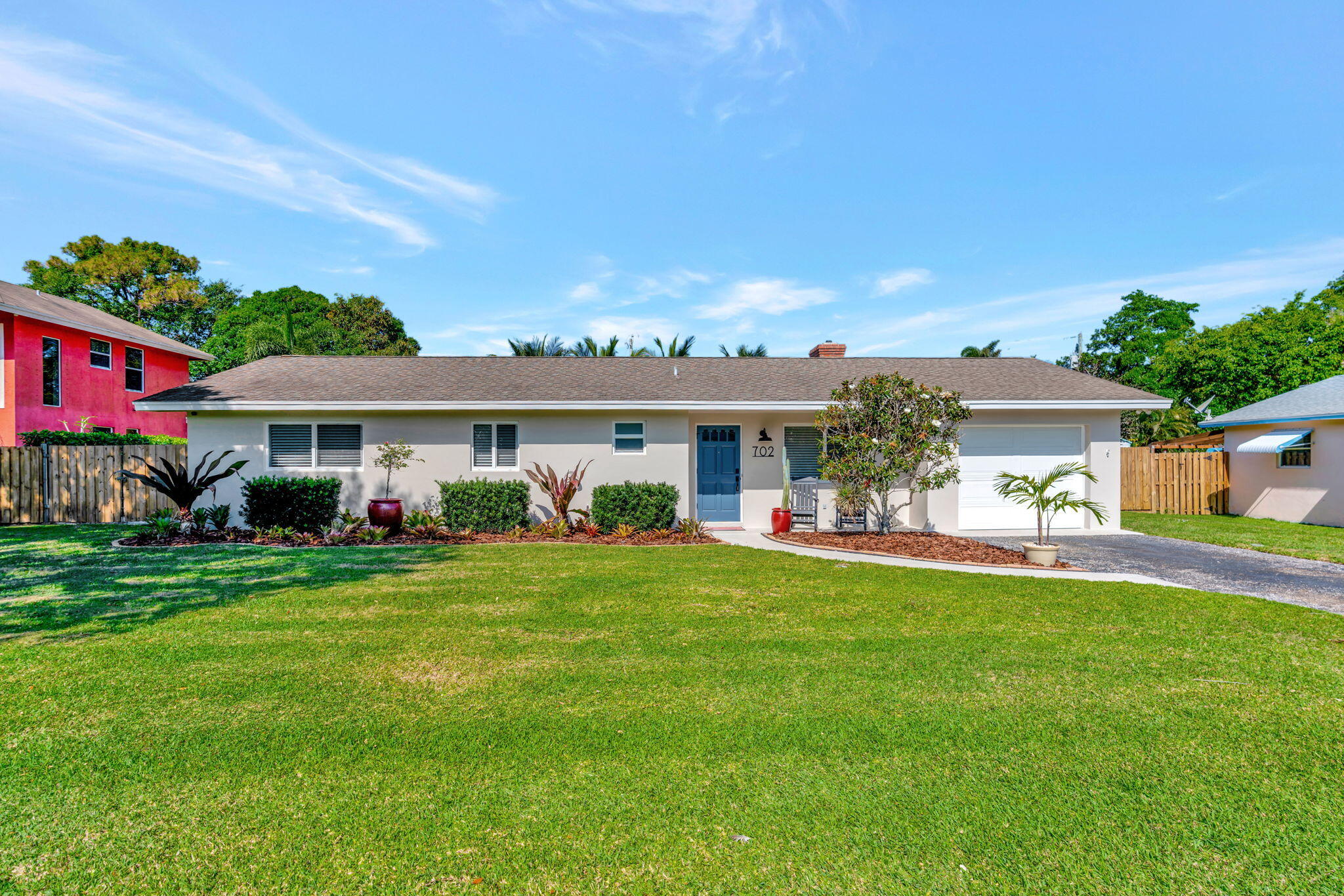 Property for Sale at 702 Pinegrove Avenue, Jupiter, Palm Beach County, Florida - Bedrooms: 2 
Bathrooms: 2  - $649,900