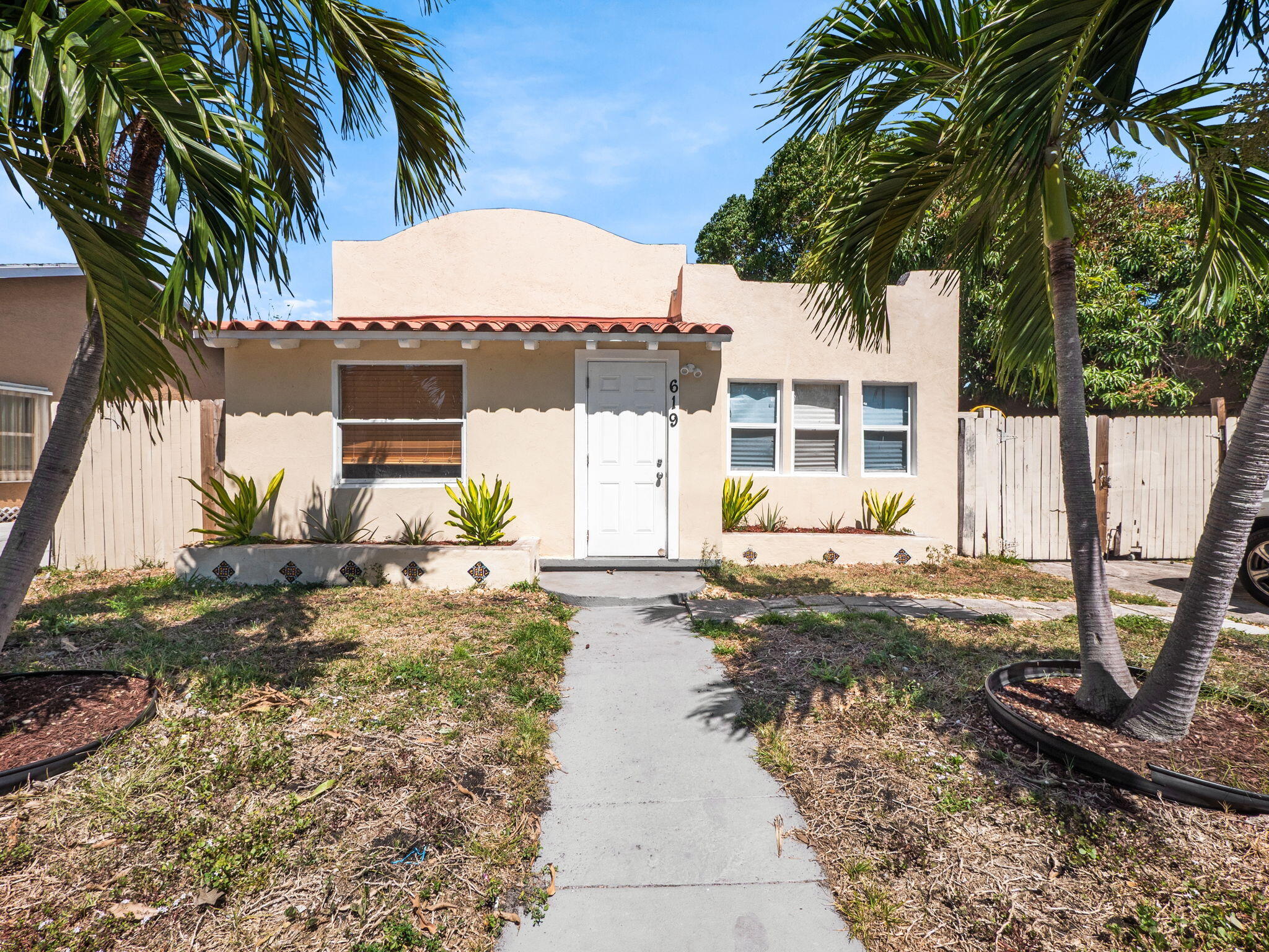 Property for Sale at 619 51st Street, West Palm Beach, Palm Beach County, Florida - Bedrooms: 4 
Bathrooms: 2  - $360,000