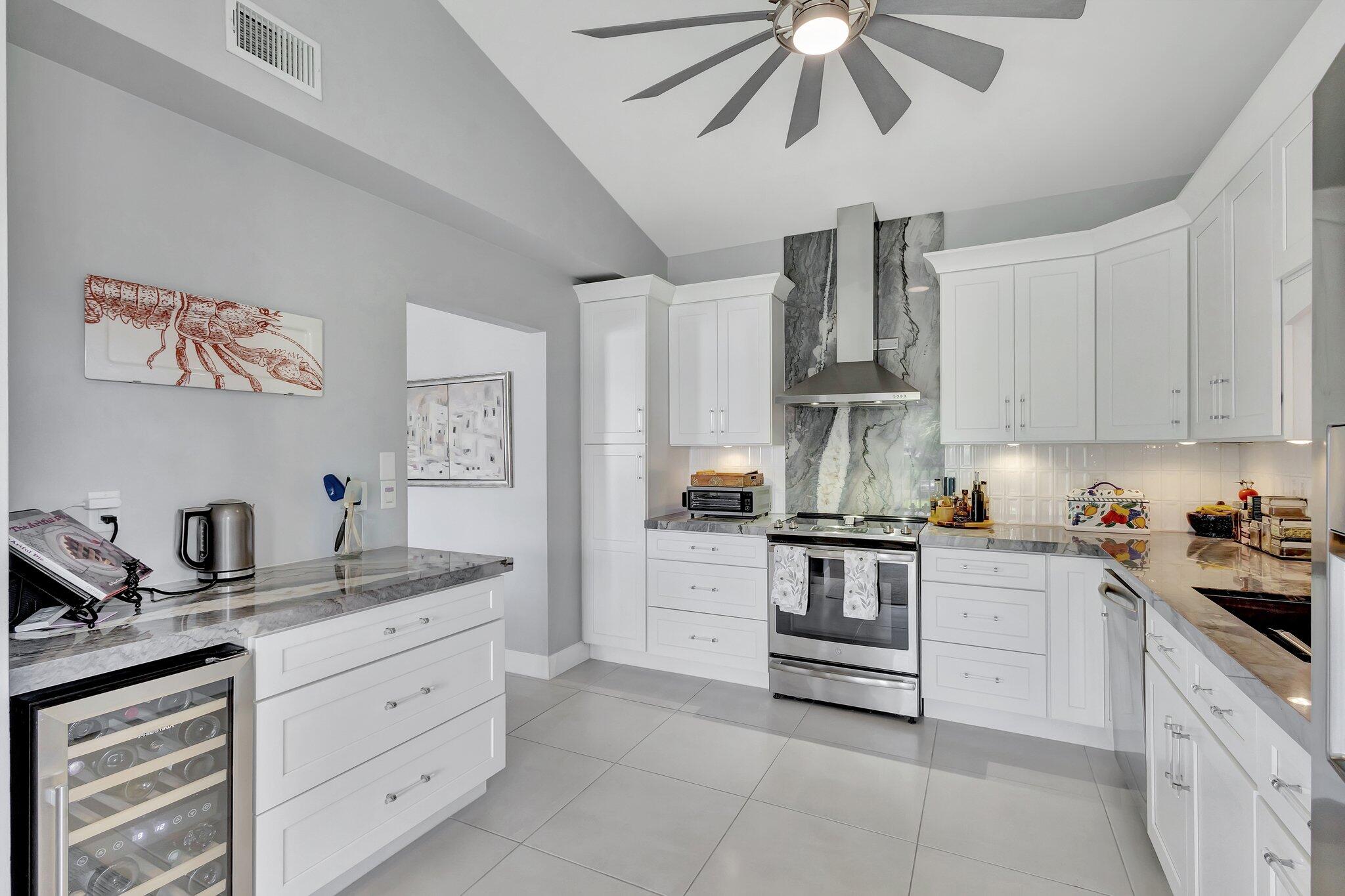 Property for Sale at 3399 Jog Park Drive, Greenacres, Palm Beach County, Florida - Bedrooms: 3 
Bathrooms: 2  - $315,000
