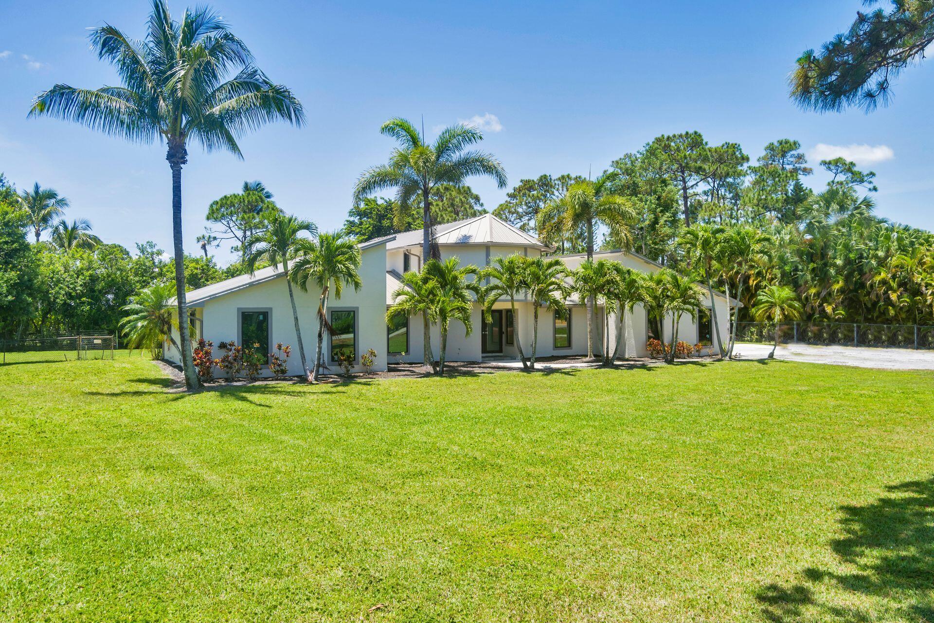 14409 66th Trail, Palm Beach Gardens, Palm Beach County, Florida - 3 Bedrooms  
2 Bathrooms - 