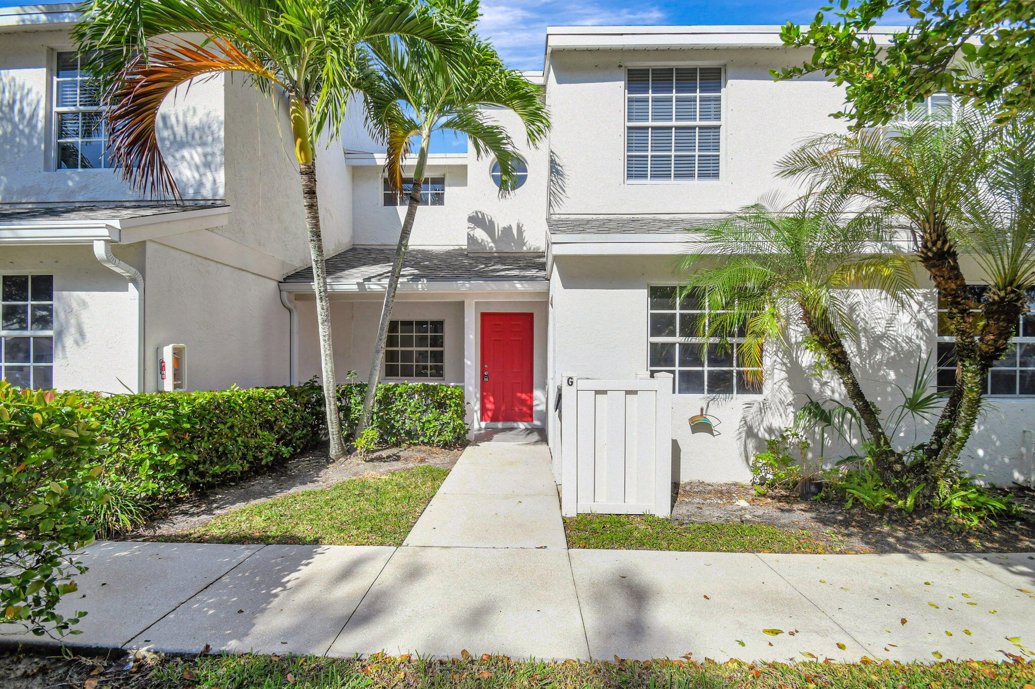 12574 Westhampton Cir Cir G, Wellington, Palm Beach County, Florida - 3 Bedrooms  
2.5 Bathrooms - 