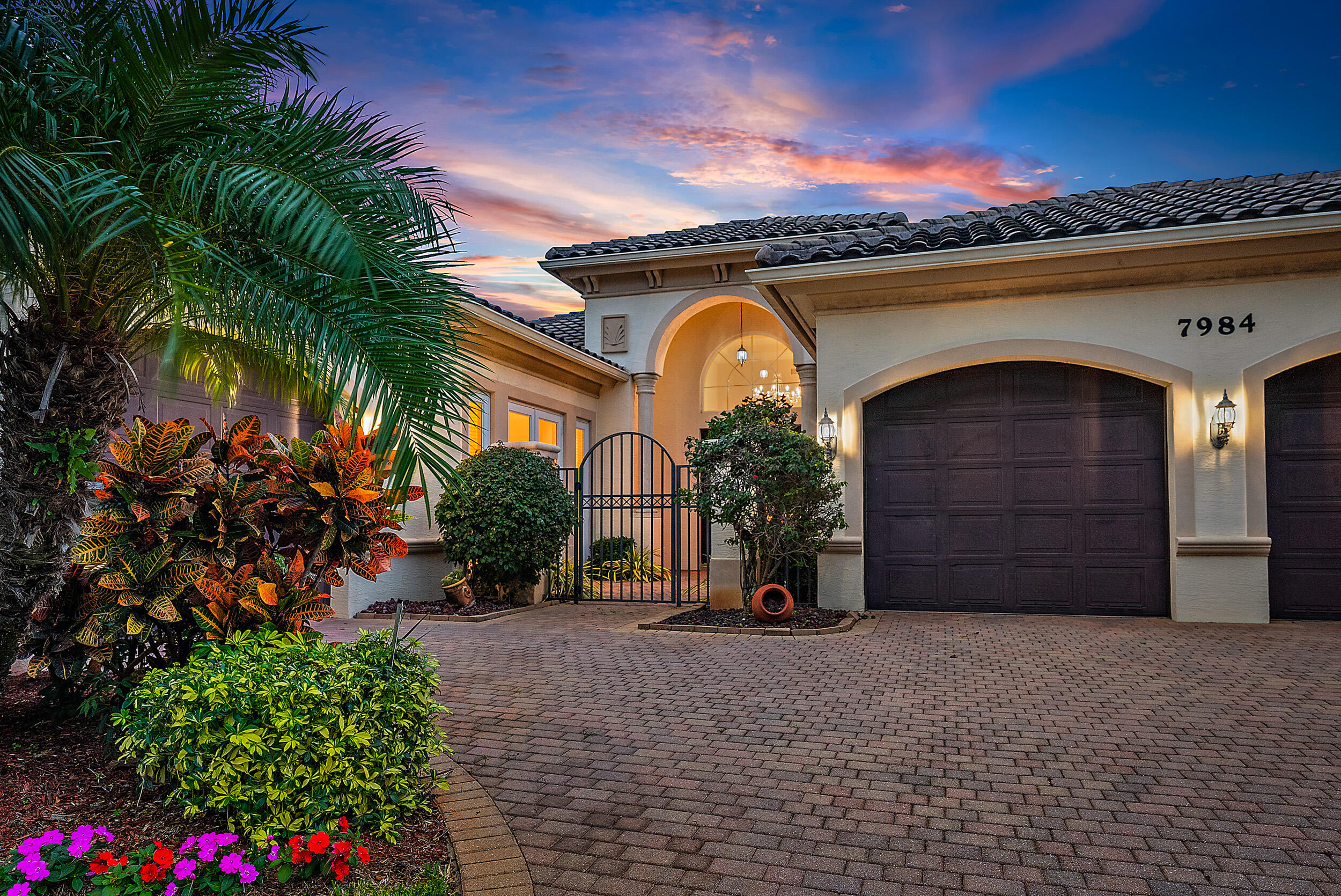 Property for Sale at 7984 Arbor Crest Way, Palm Beach Gardens, Palm Beach County, Florida - Bedrooms: 3 
Bathrooms: 3.5  - $1,399,000
