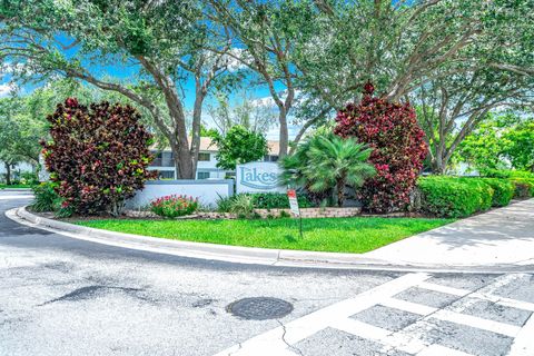 Tiny photo for 2717 S Oakland Forest Drive #102, Oakland Park, FL 33309 (MLS # RX-11107709)