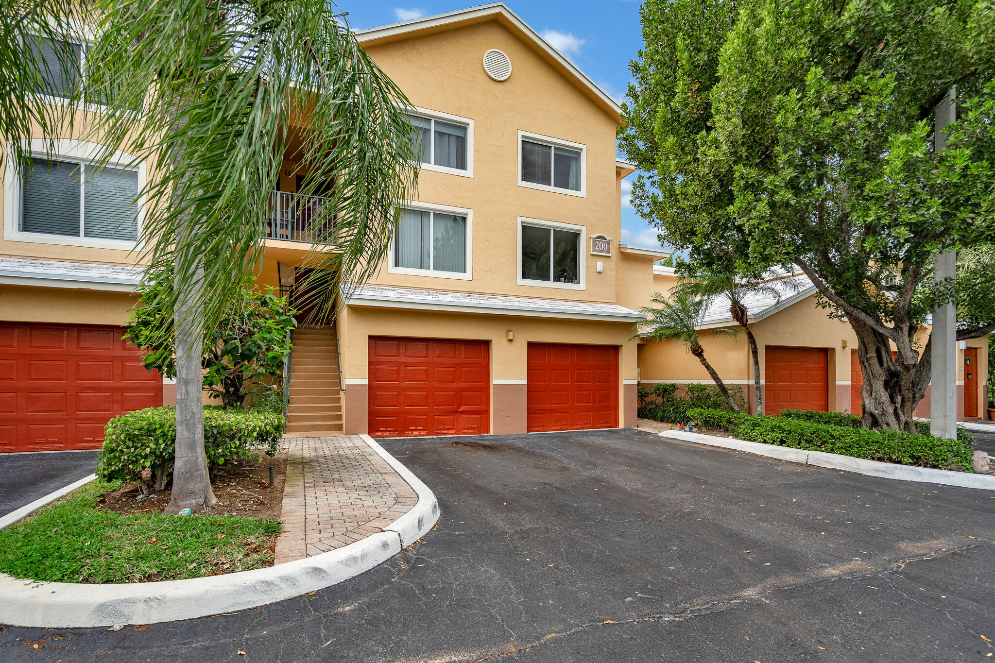 Property for Sale at 200 Scotia Drive 305, Hypoluxo, Palm Beach County, Florida - Bedrooms: 3 
Bathrooms: 2  - $309,999