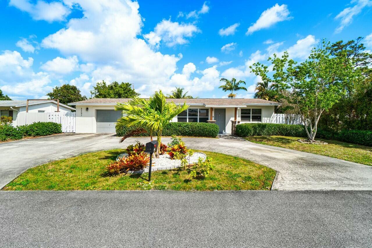 Property for Sale at 3597 Ivanhoe Avenue, Boynton Beach, Palm Beach County, Florida - Bedrooms: 3 
Bathrooms: 2  - $425,000