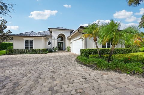Photo of 9936 SE Sandpine Lane, Hobe Sound, FL 33455 (MLS # RX-11129220)